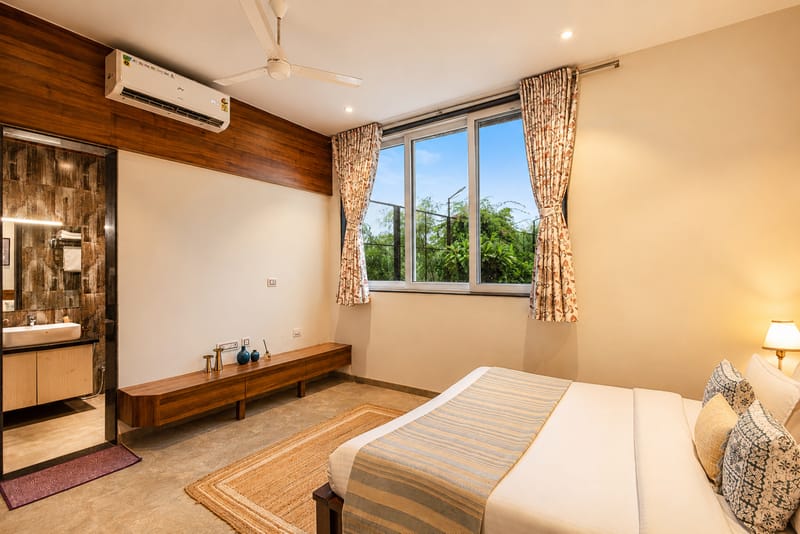 Aaraa Villa | 4-BHK Luxury Villa with Private Pool, Home Theatre & Panoramic Hill – photo 16