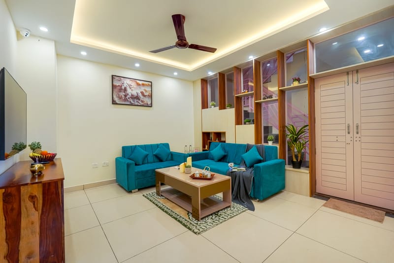 Hillshades Retreat | 6-BHK Villa With Sit-out Area, Private Pool, Restro, Game Zone, Panoramic Hill Views & a Lift – photo 14