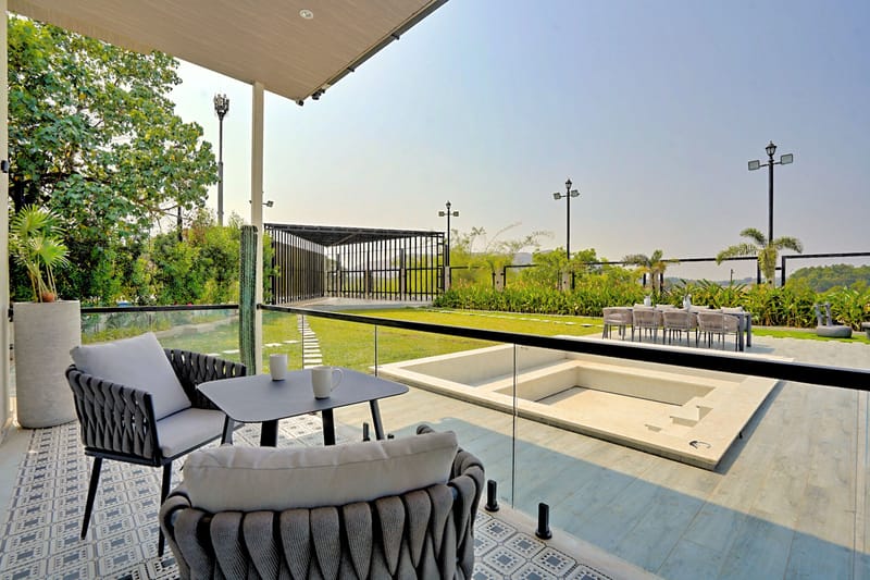 Meraki Villa | Majestic 6-BHK Glass Villa With Private Pool, Balcony, Garden & Gazebo – photo 27