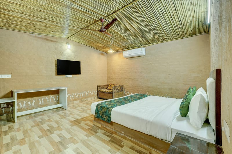 Aravale Farm | Pet-friendly 4-BHK Farmhouse With Private Pool, 2-Acre Lush Garden & Aravali Views – photo 42