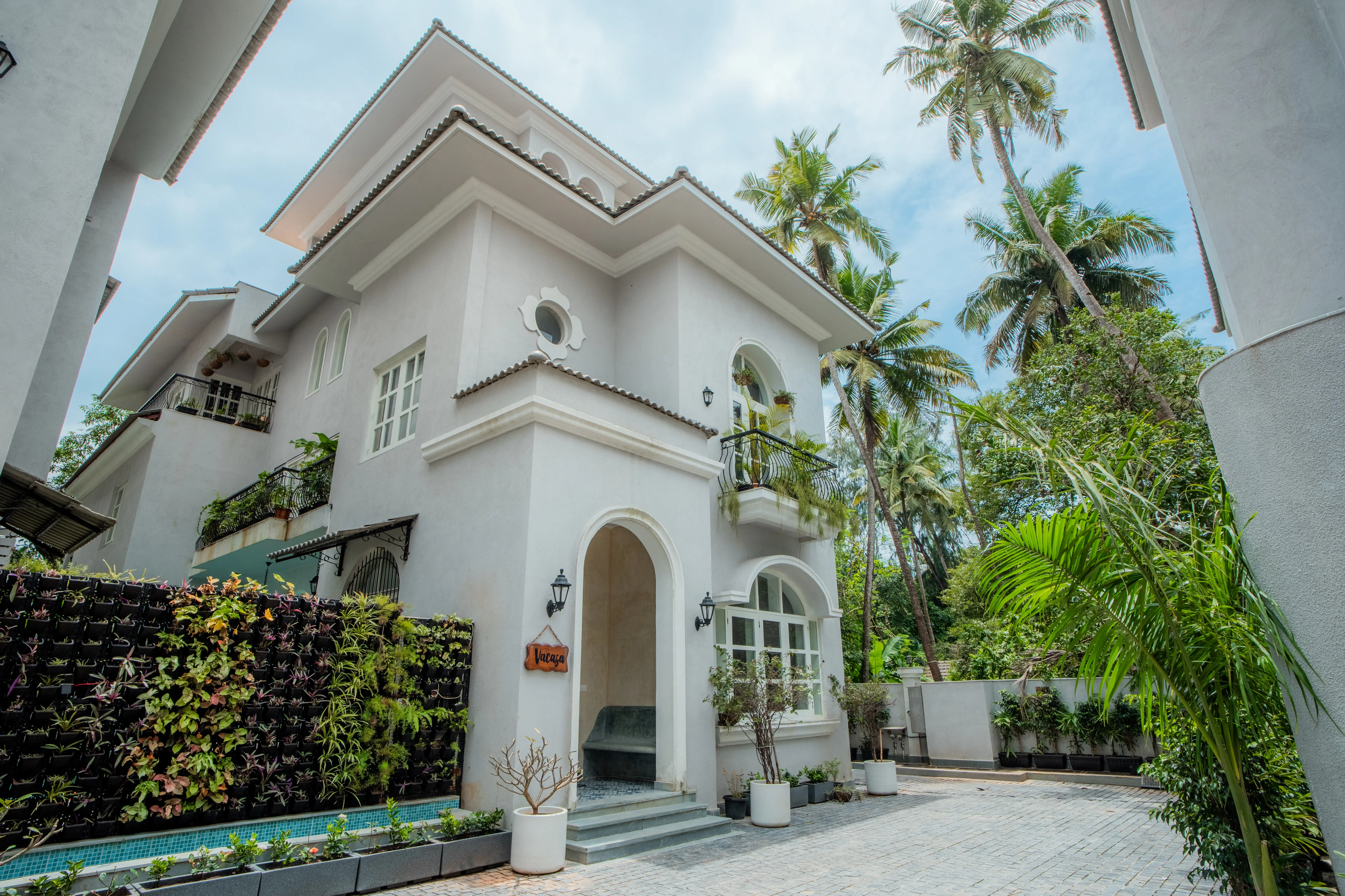 Vacasa | 5-BHK | Pvt Pool & Lift | Pet-friendly