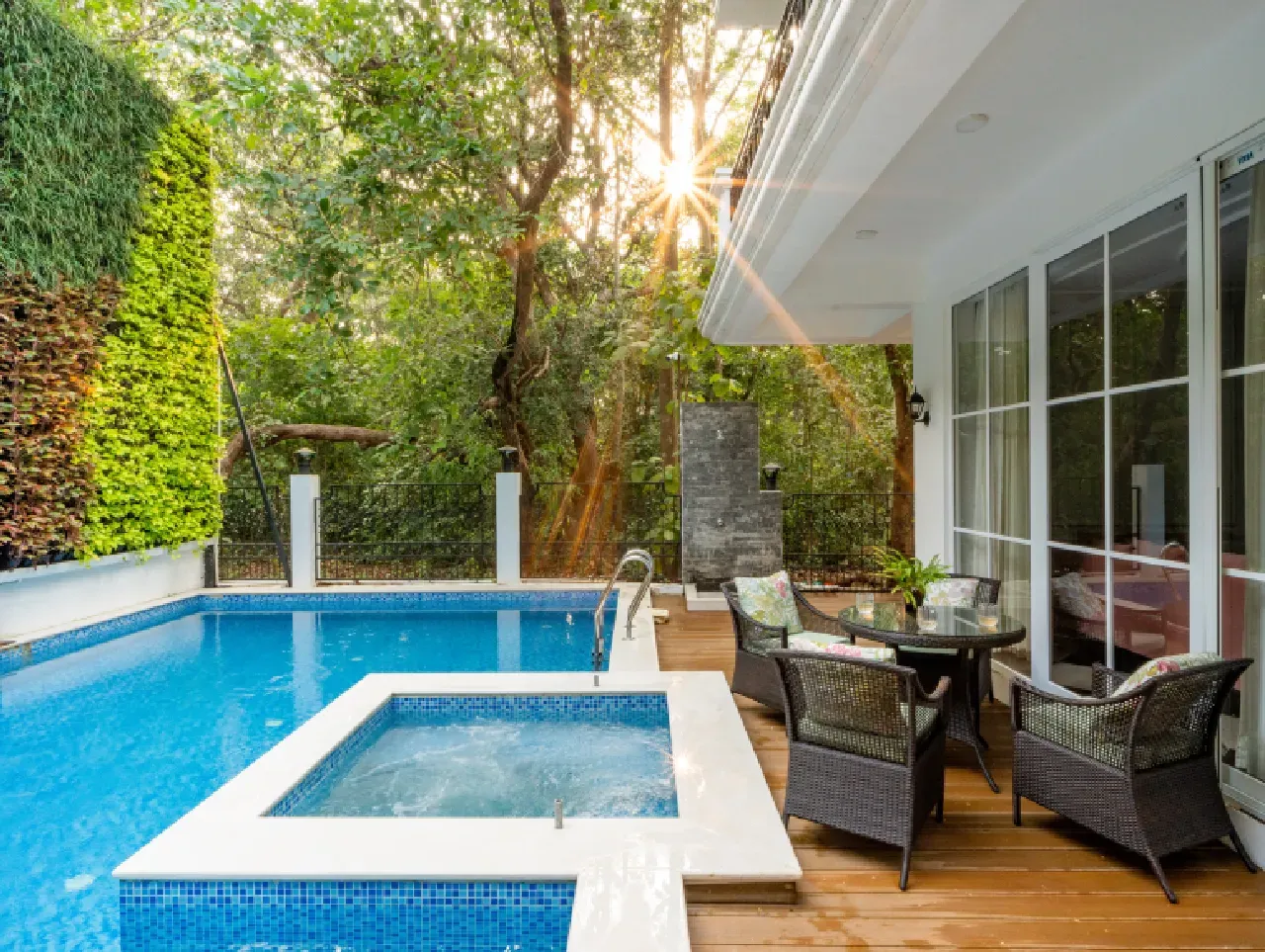 Suntuarios Casa Ikkebana | 4-BHK | Pvt Pool | Jacuzzi | Bar