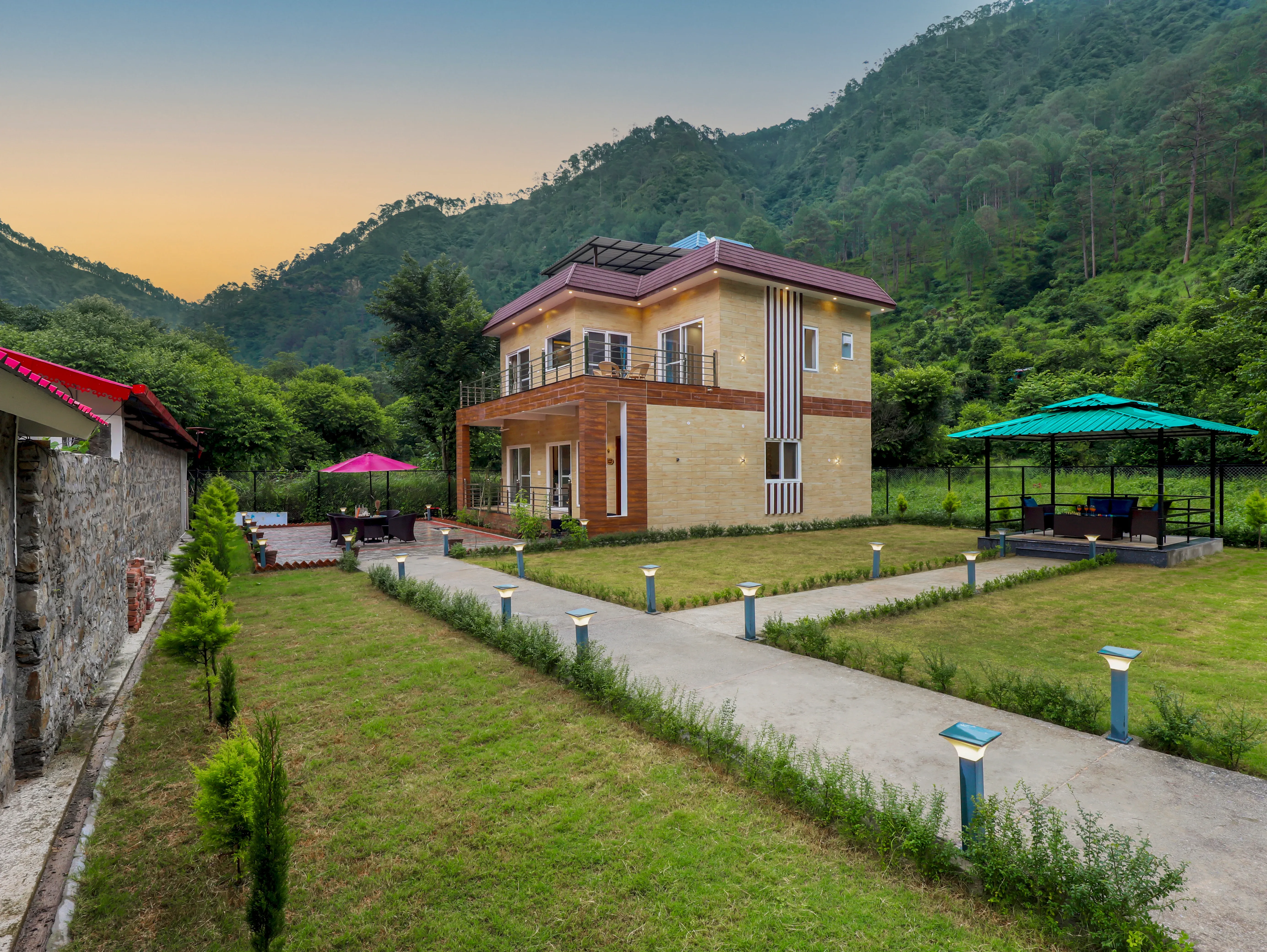 Avasa | 3-BHK | Lush Garden | Outdoor Sitting Area | Terrace | Gazebo