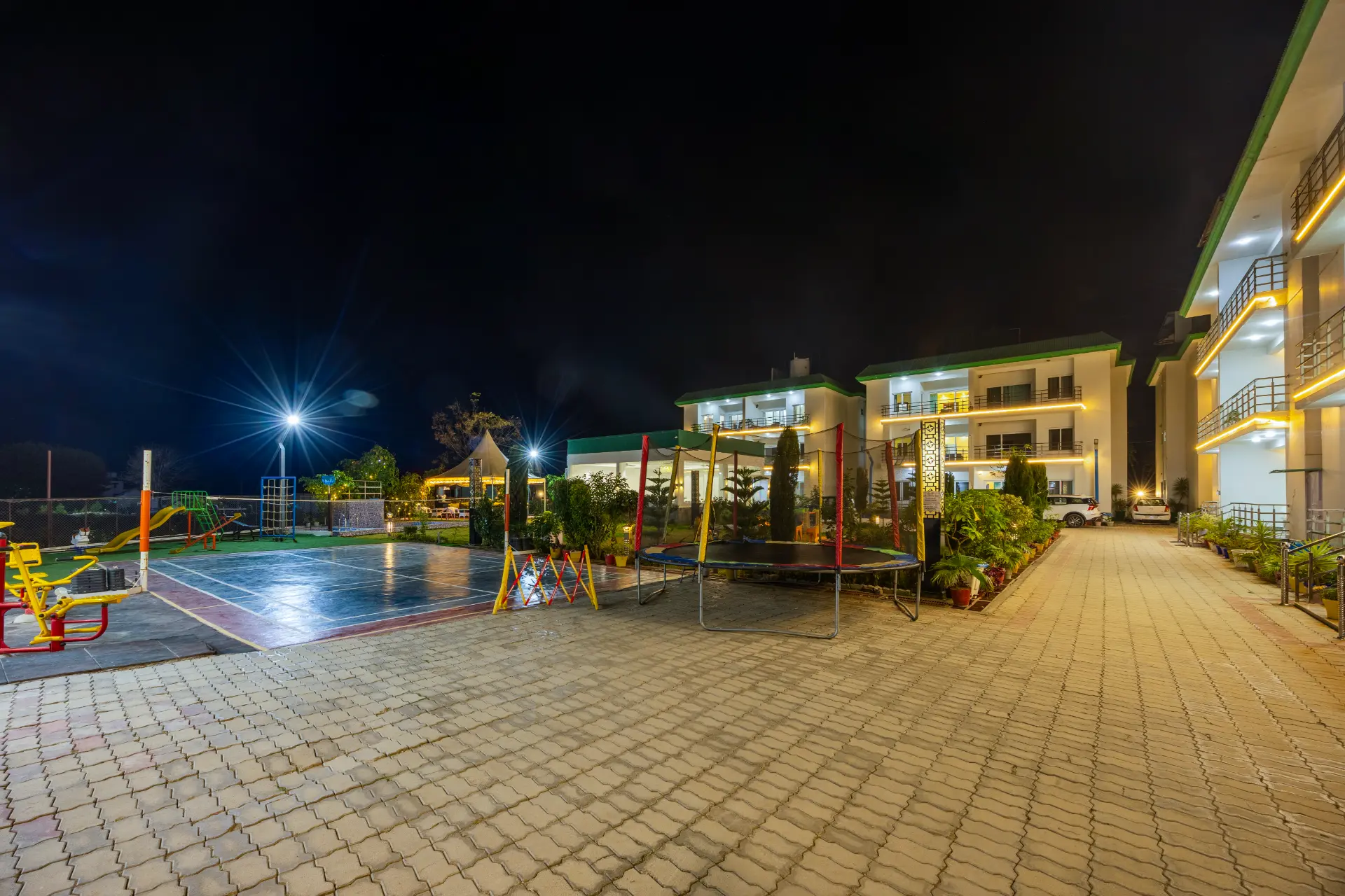 Kingdom Heartz | Elegant Pet-friendly 2-BHK Apartment With Balcony, Common Pool, Common Garden & Restaurant - Image 2