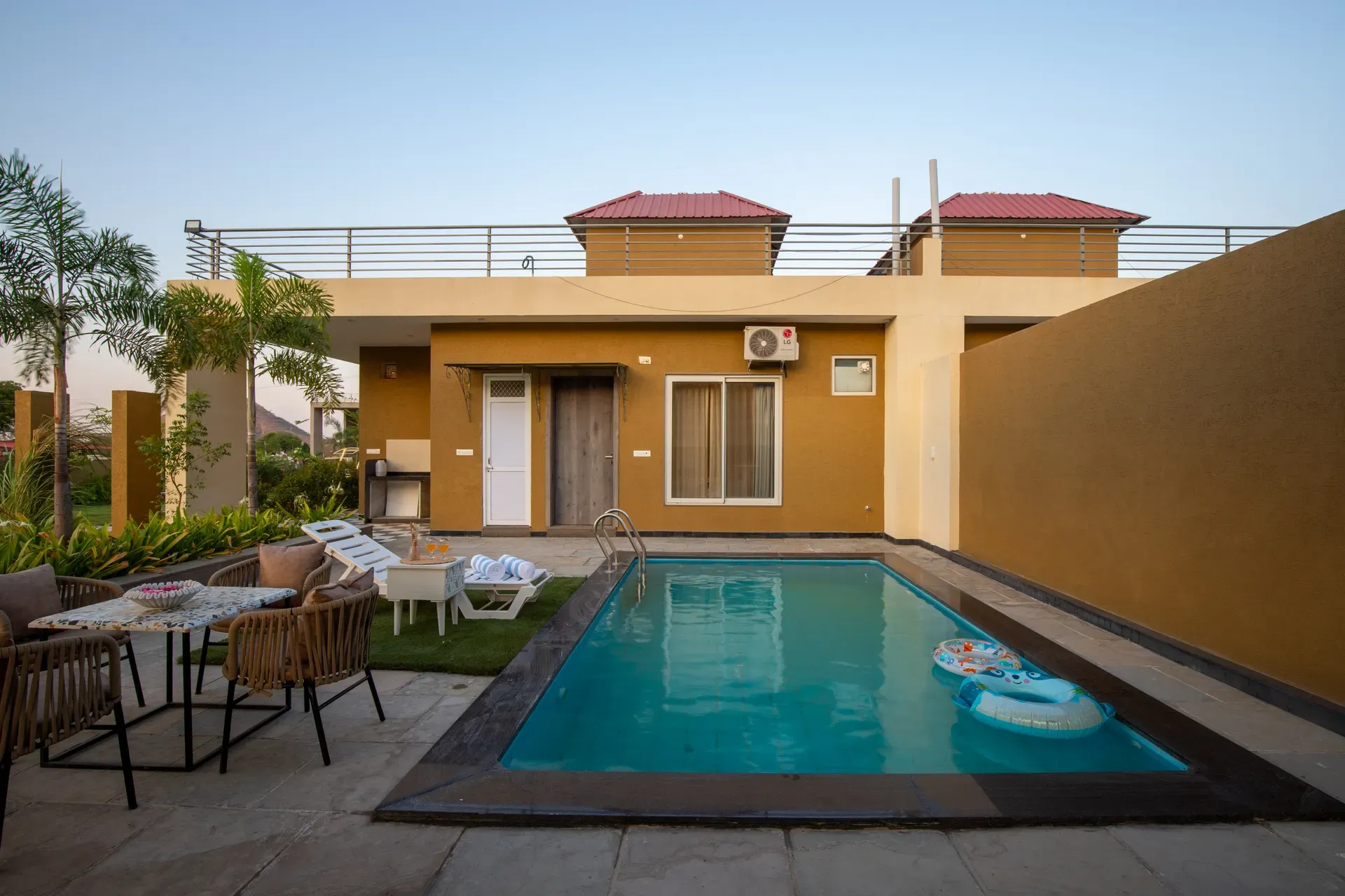 Heaven in Hills Kahili | Pet-friendly 2-BHK Villa With Private Pool & Garden 