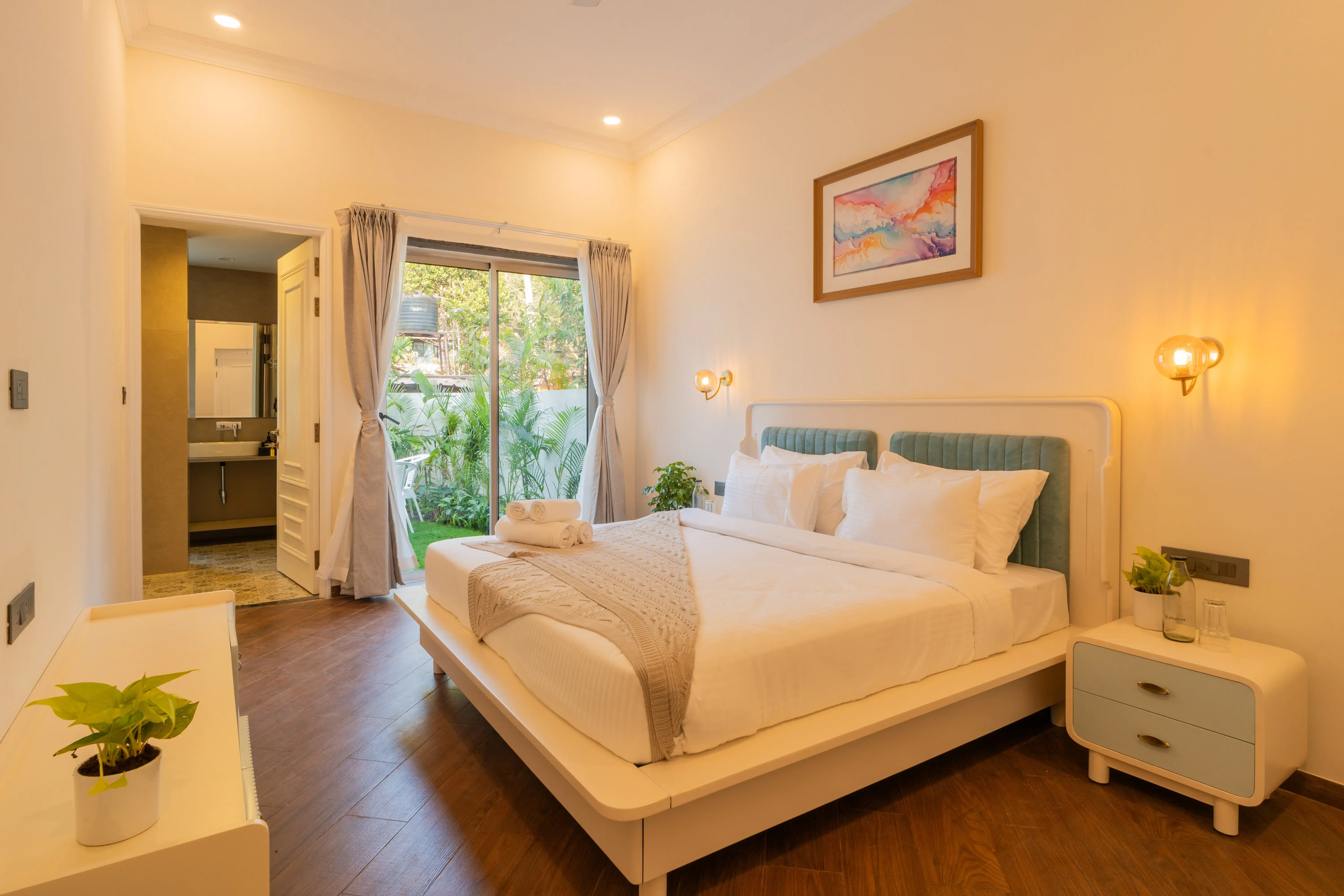 Laguna Encanto | Elegant 4-BHK Retreat Near Anjuna Beach With Private Pool & Terrace