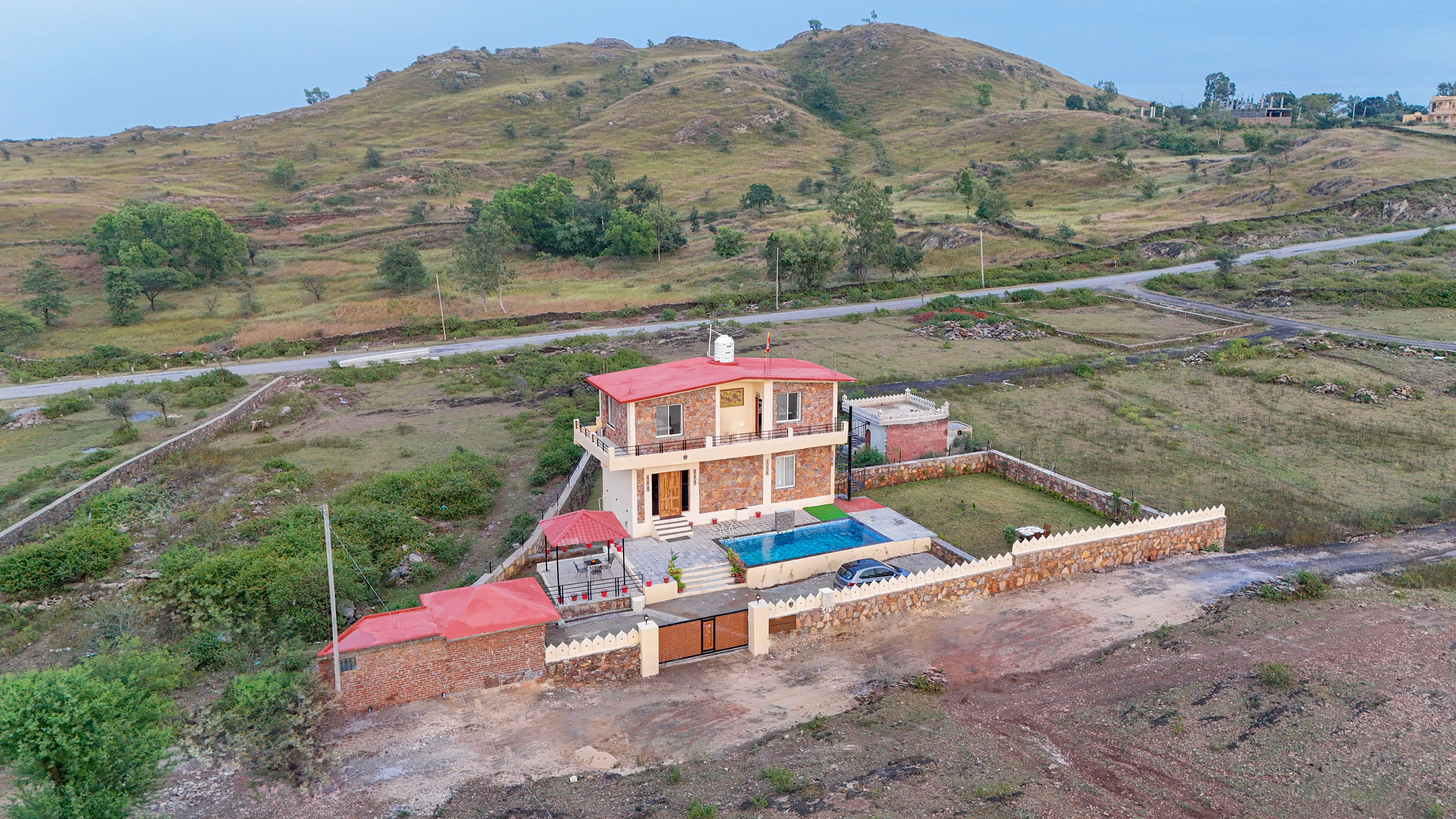 Colonel Retreat | 3-BHK Hideaway with Private Pool & Gardens Near Ubeshwar Mahadev Temple
