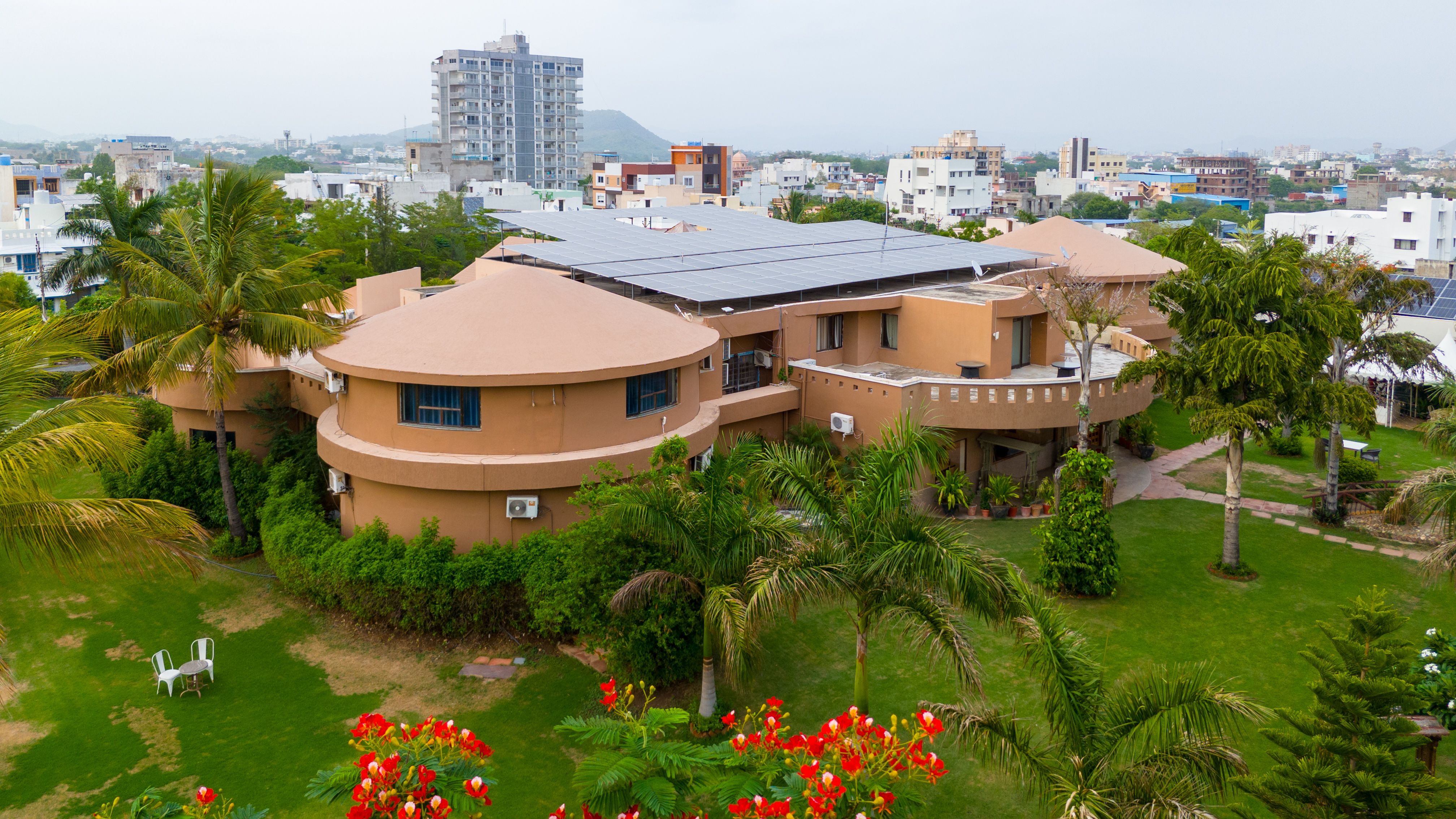 Jeevantara Luxury Suite | 1-Room Retreat with Dining Area, Common Pool, Wedding Venue & EV Charging Station