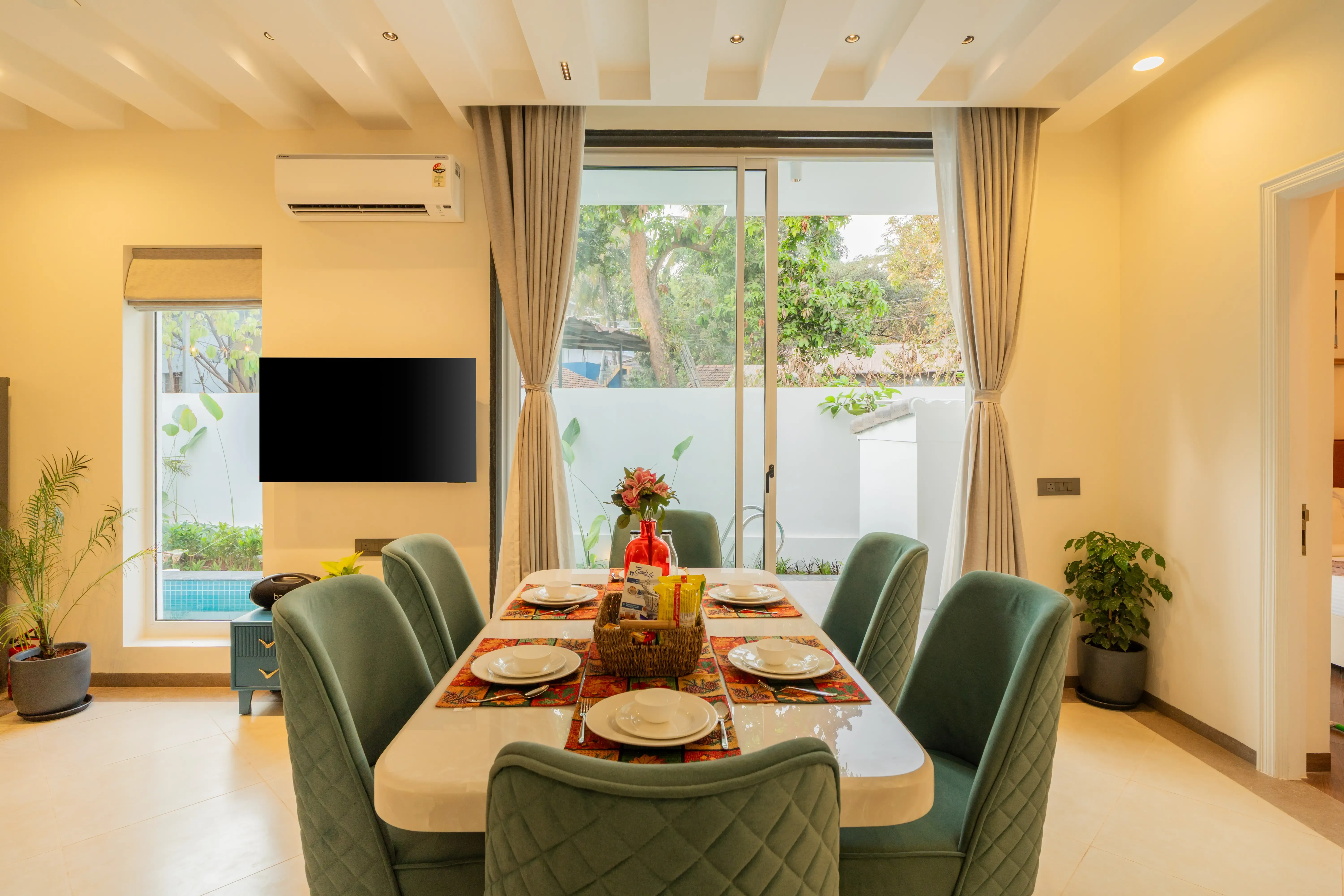 Laguna Encanto | Elegant 4-BHK Retreat Near Anjuna Beach With Private Pool & Terrace