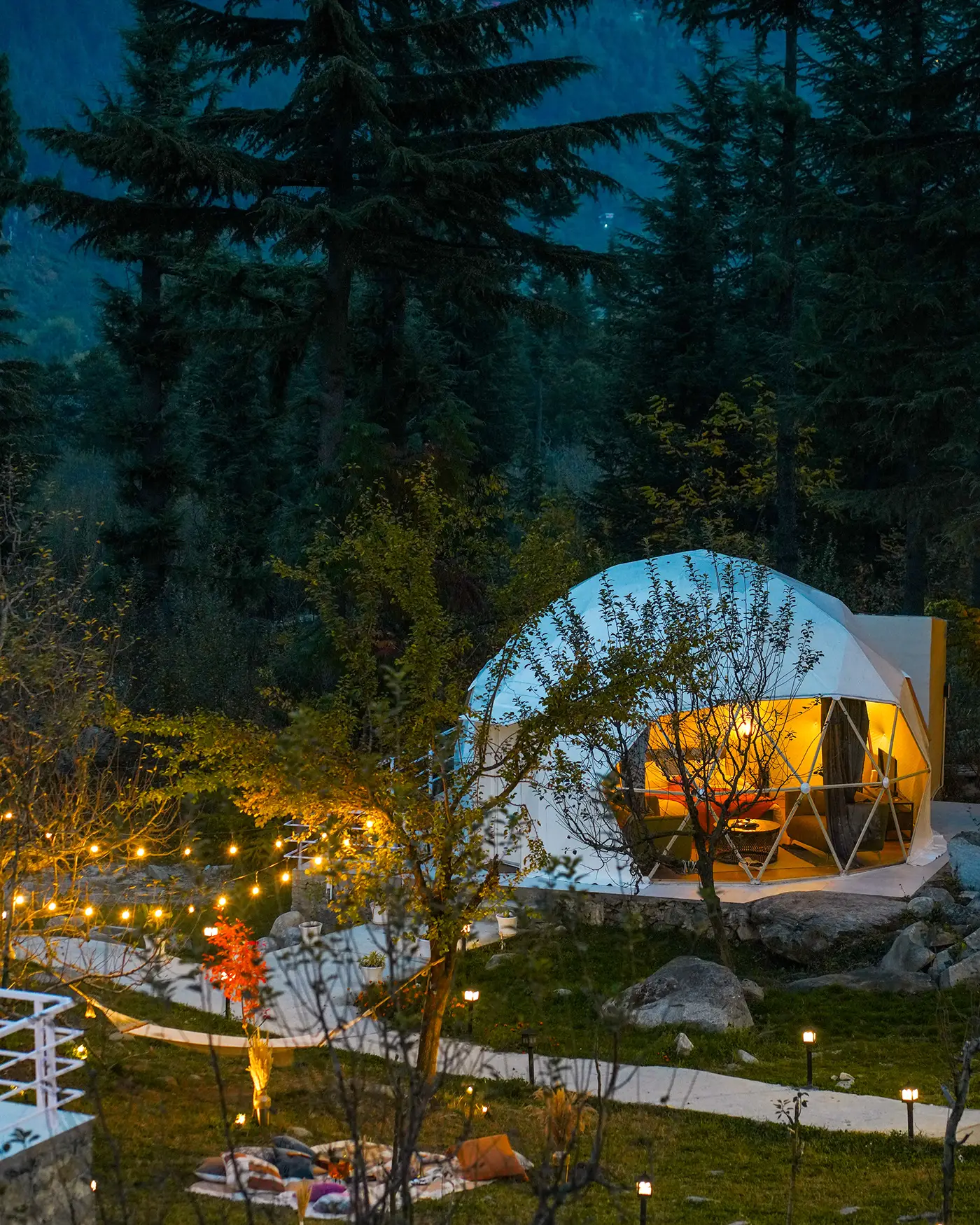 GlampView Imperial Geodesic Dome 3