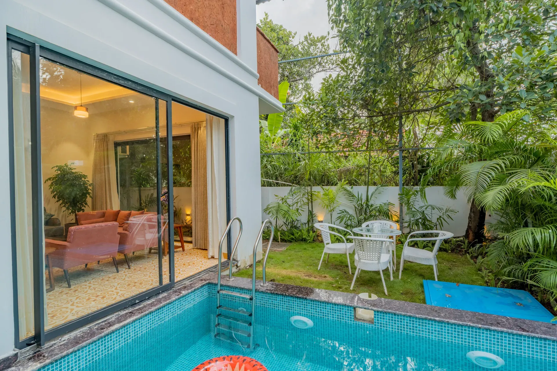 Laguna Pulse | Luxe Pet-friendly 4-BHK Retreat With Private Pool, Garden & Bar