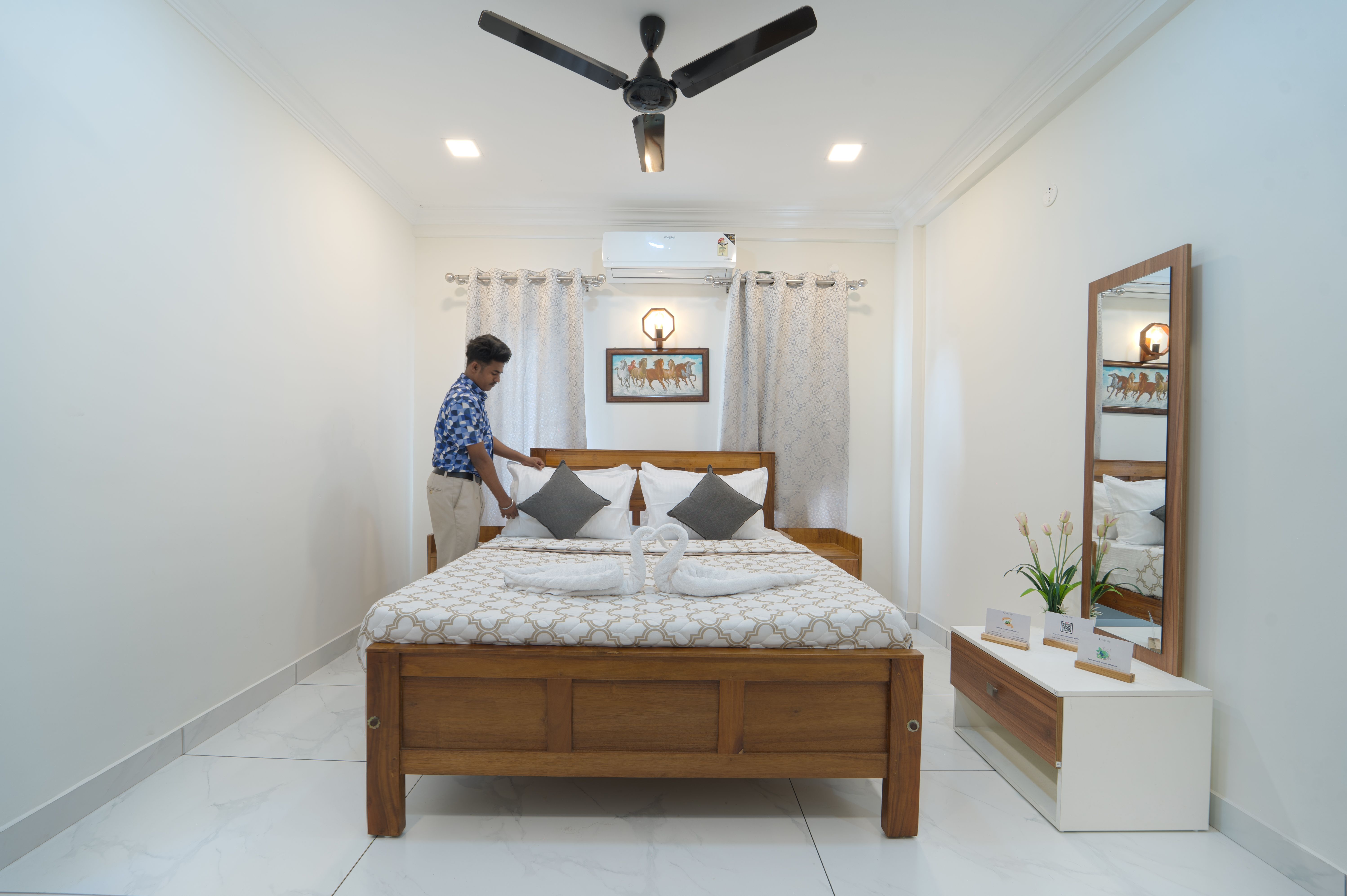 Matts Homestay | 1-Room Lakeside Stay With Common Lounge | Near Finishing Point of Boat Race