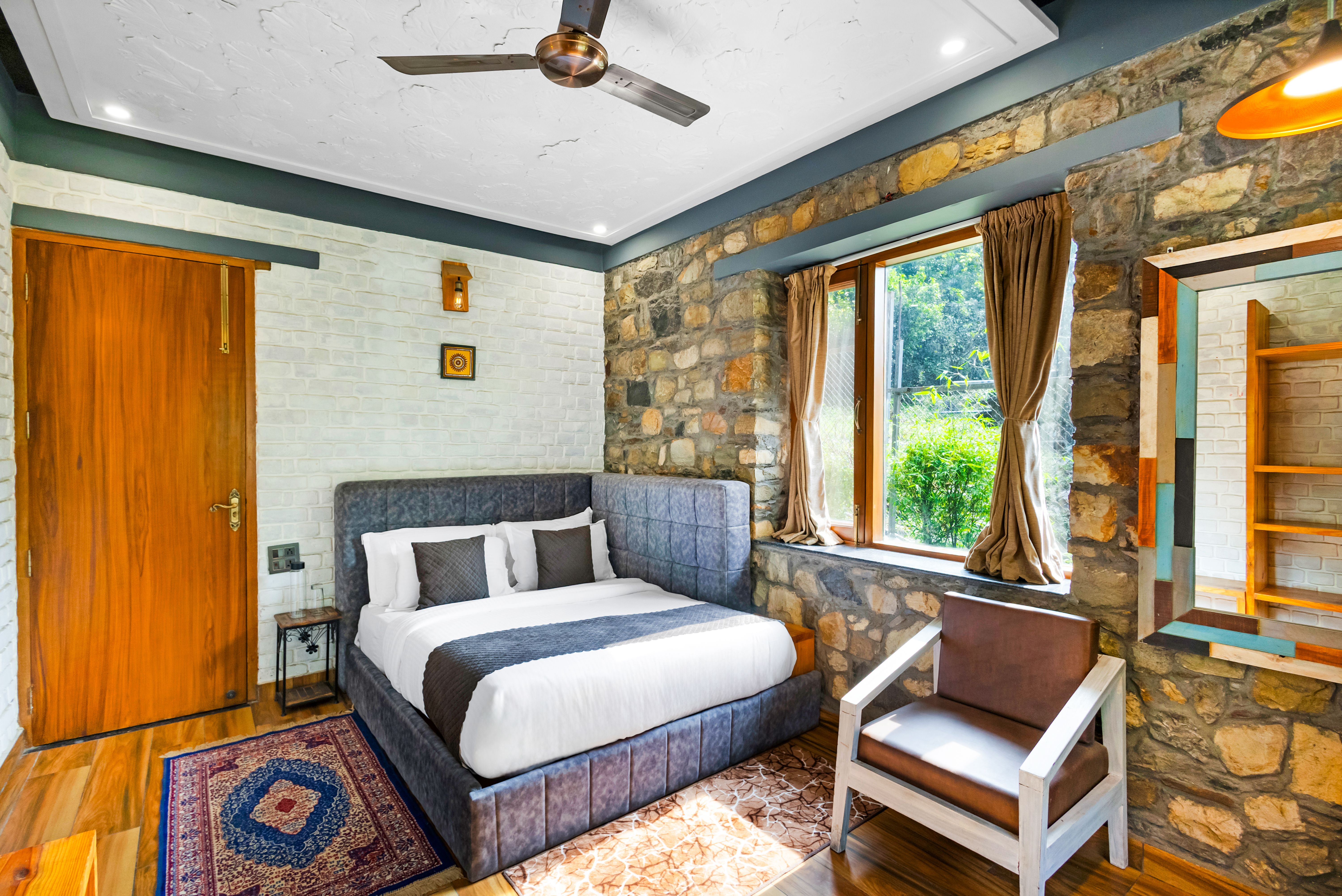 Granny’s Den | 3-BHK Pet-friendly With Living Room, Shared Pool, Restaurant & Gazebo by the River