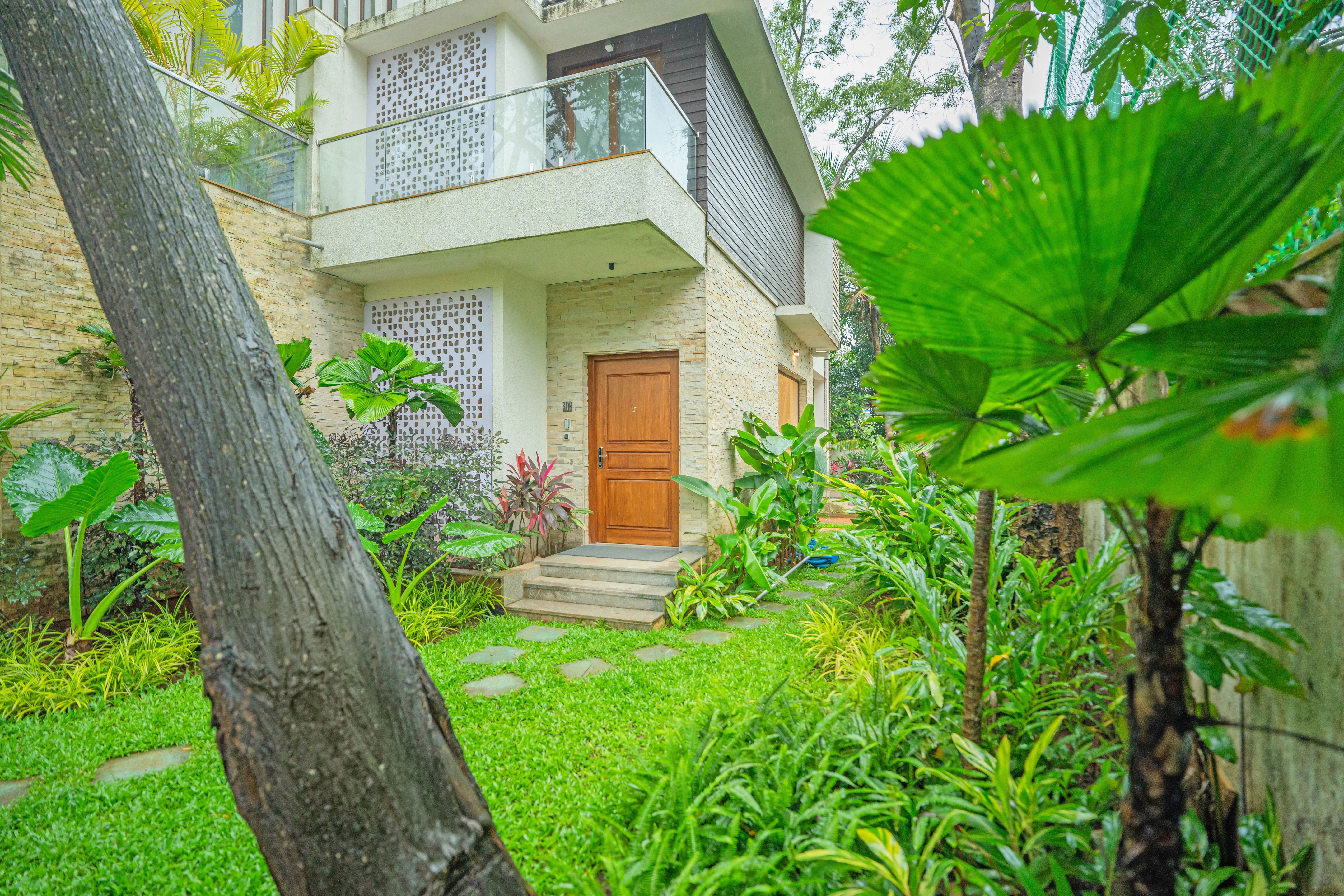 Casa Del Mar | Elegant 4-BHK Villa with Pool, Bars, TV Lounge, Gazebo & Terraces