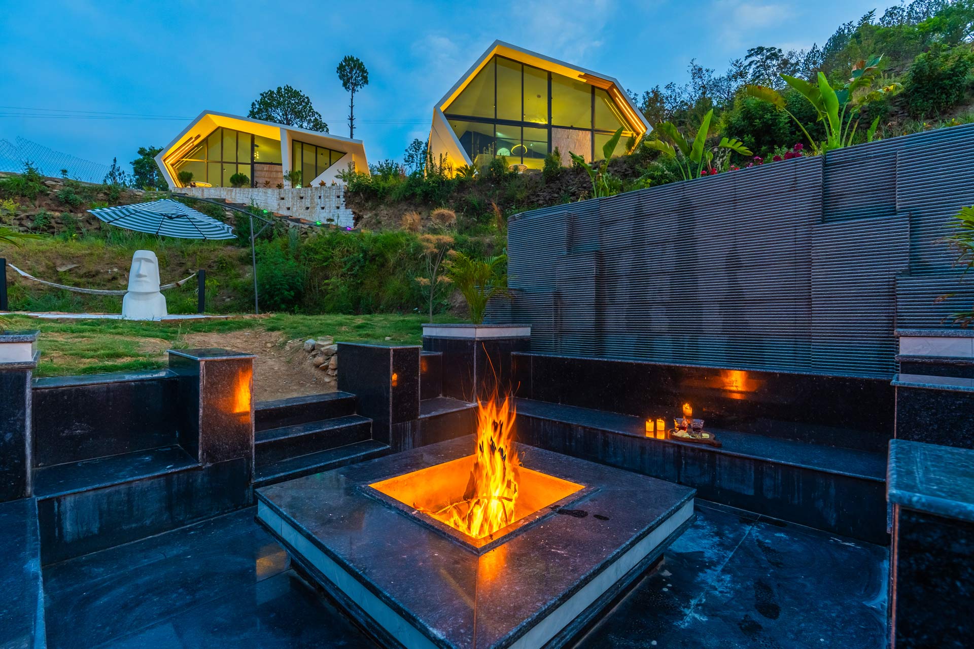 Luna Nova W/ Outdoor Pool - Ranikhet