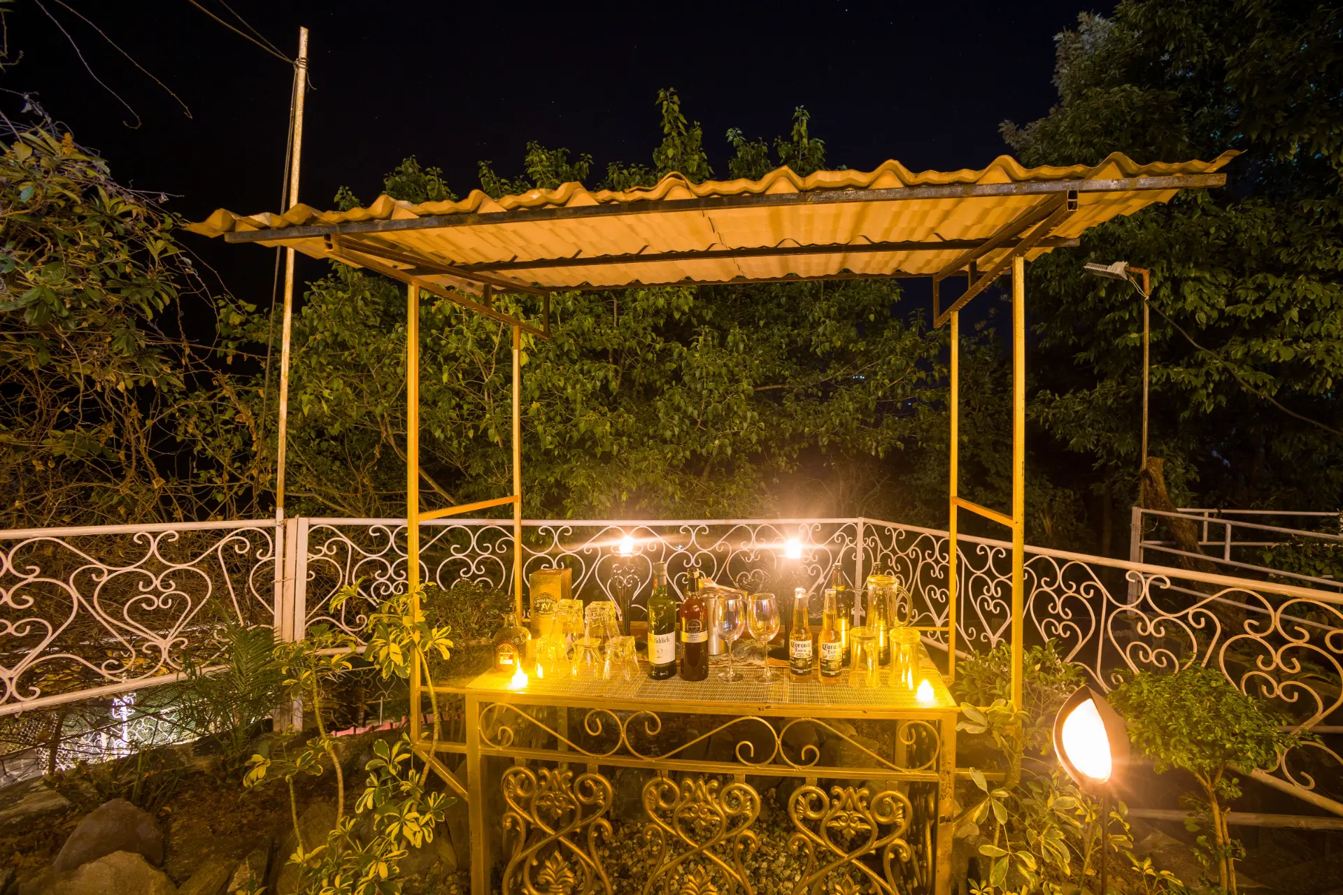 Zephyr Imperial | Luxury Tent on Hills With Pool, Gazebo, Tea House & Dining - Image 4