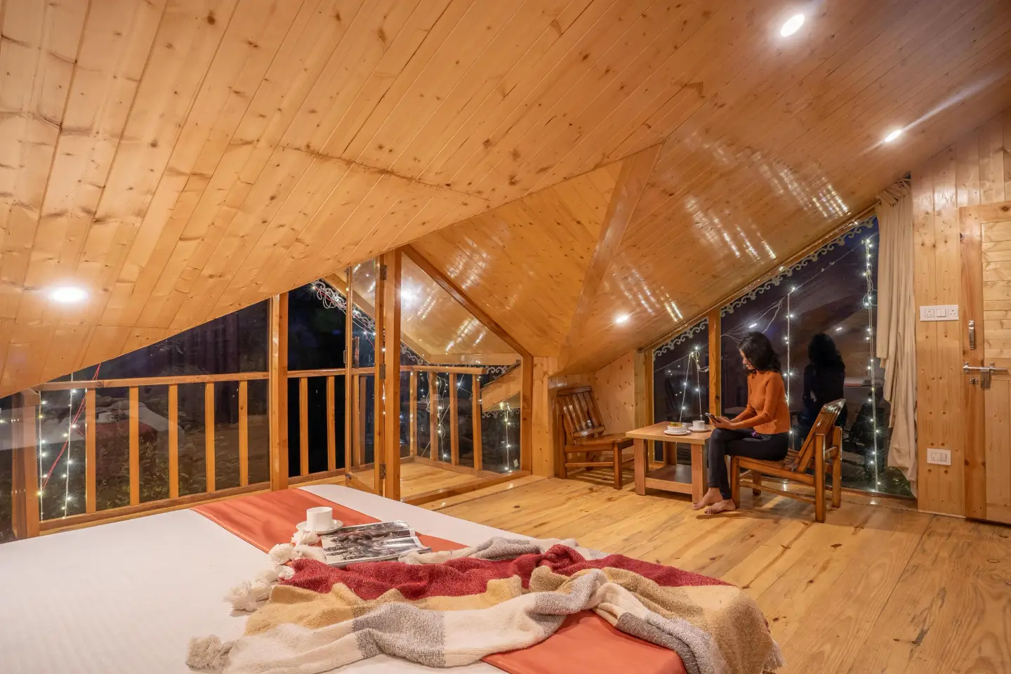 Jibhi Peaks Duplex Cottage With A Hot Tub