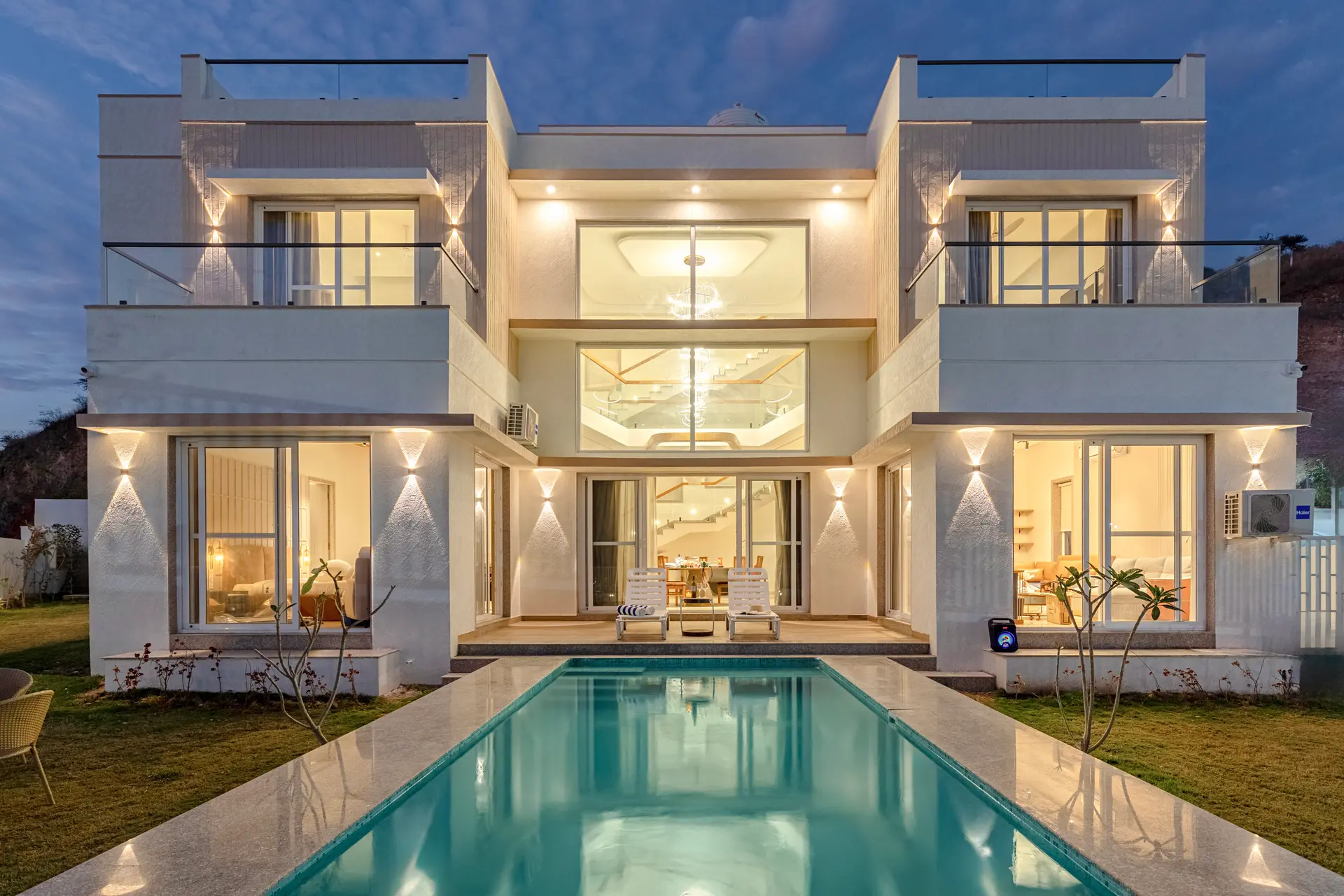 Shourya Sereno | Luxe 4-BHK Villa With Pvt Pool & Garden - Image 2