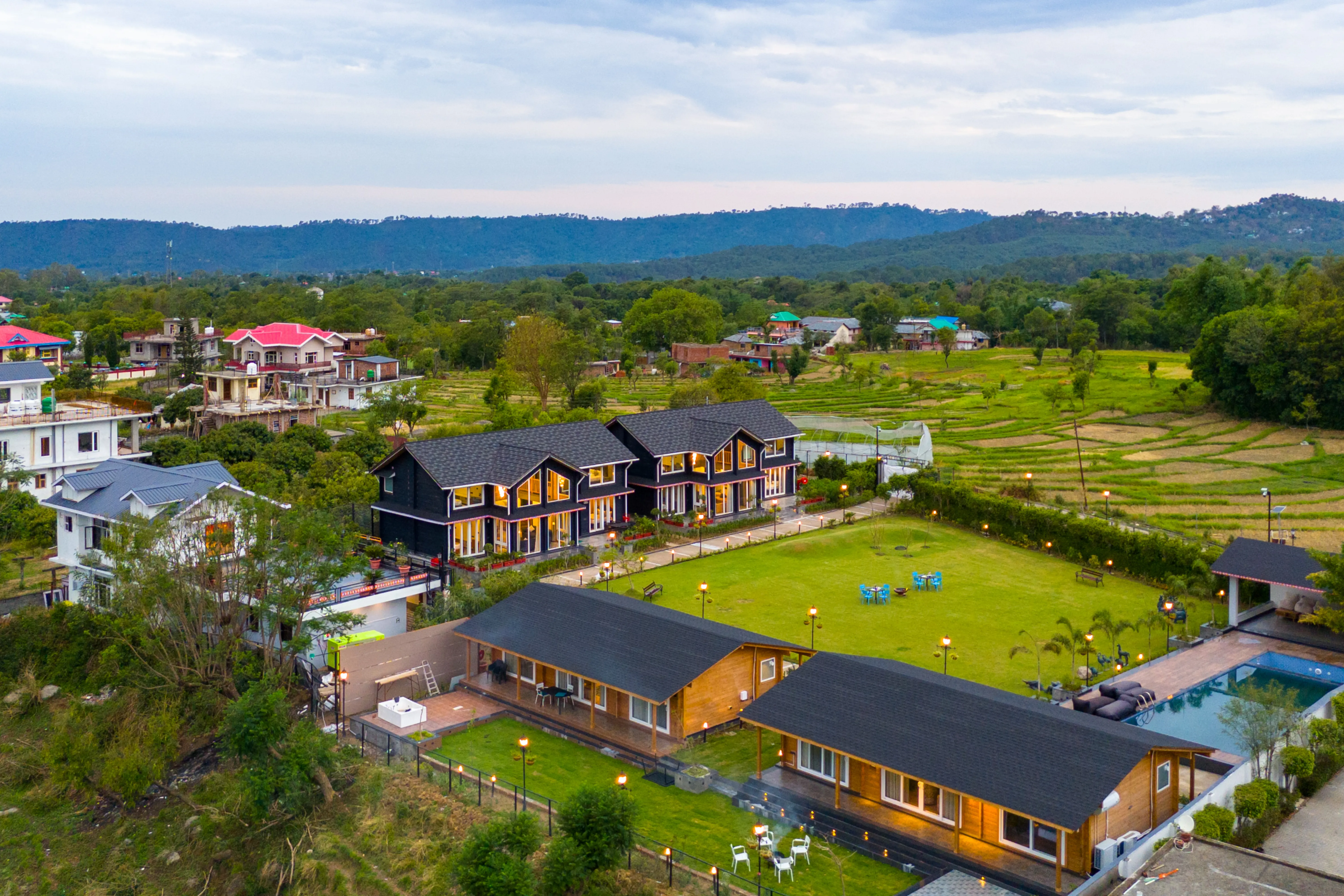 Esh Cottages Moss | Hilltop 2-BHK Retreat with Open-air Jacuzzi, Shared Garden, Pool & Cosy Lounge