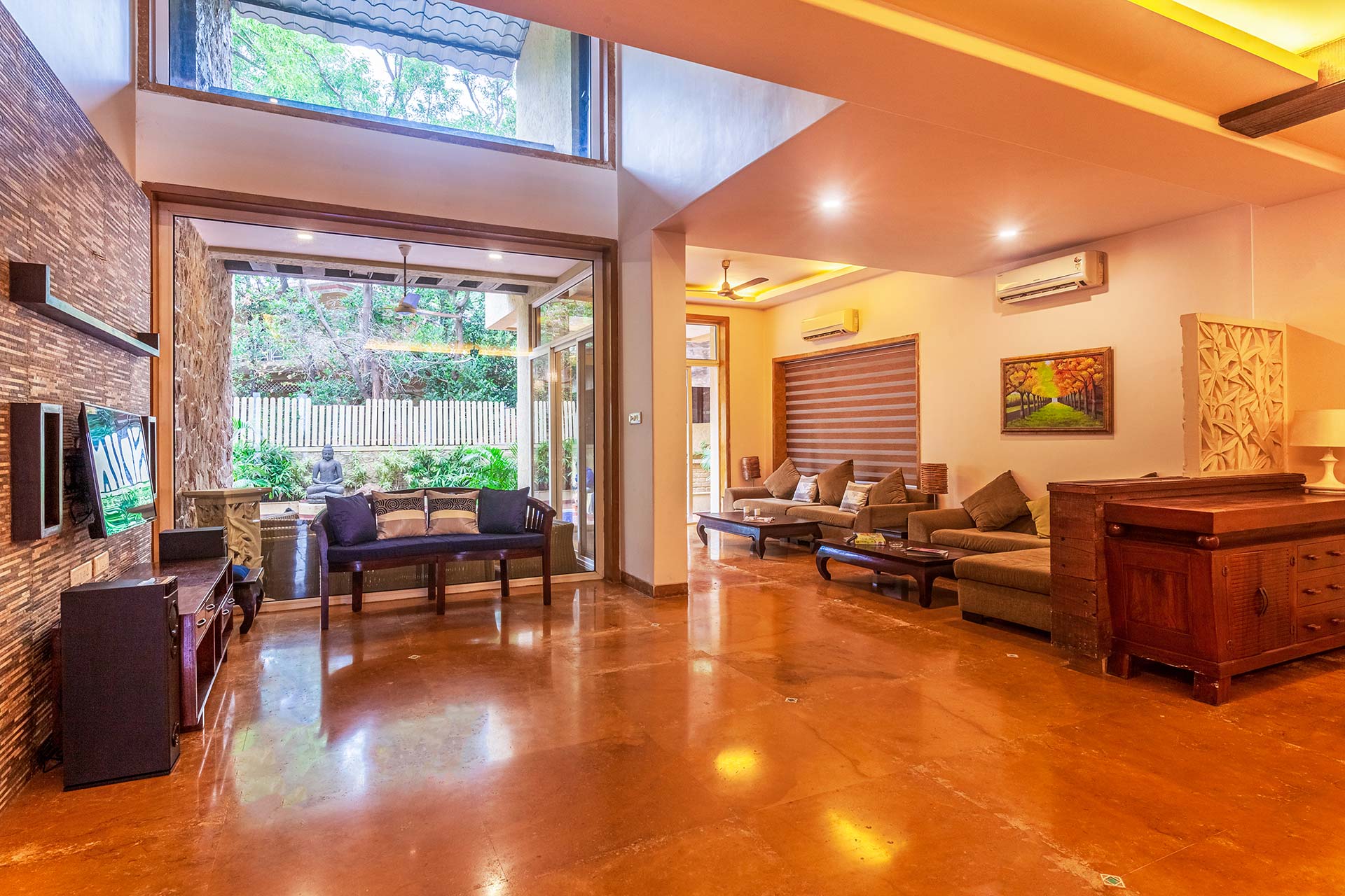 The Happy Hive - Image 5