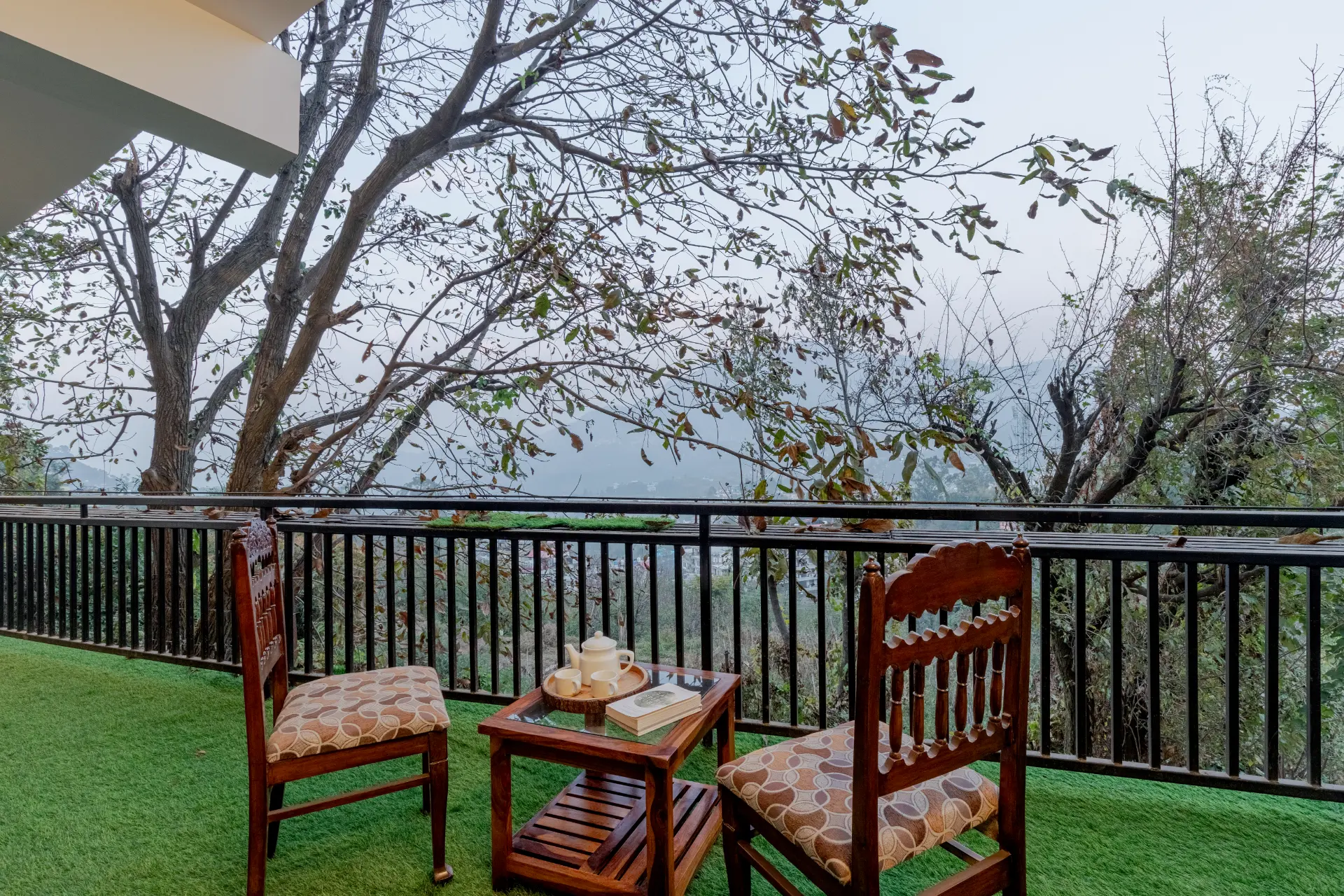 Walnut Stays | Pet-Friendly 3-BHK Hilltop Getaway with Common Garden & Gazebo - Image 3