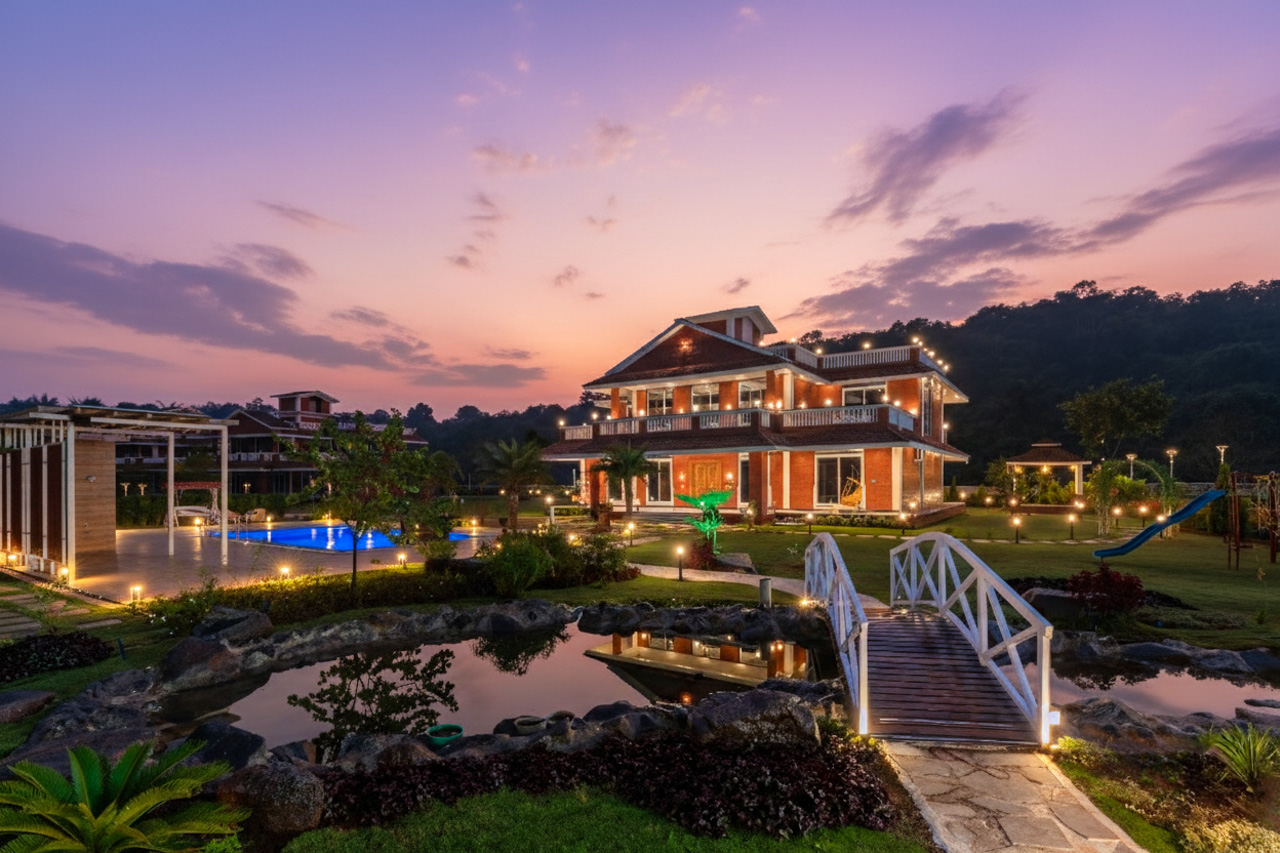 The Red Creek - Patansai