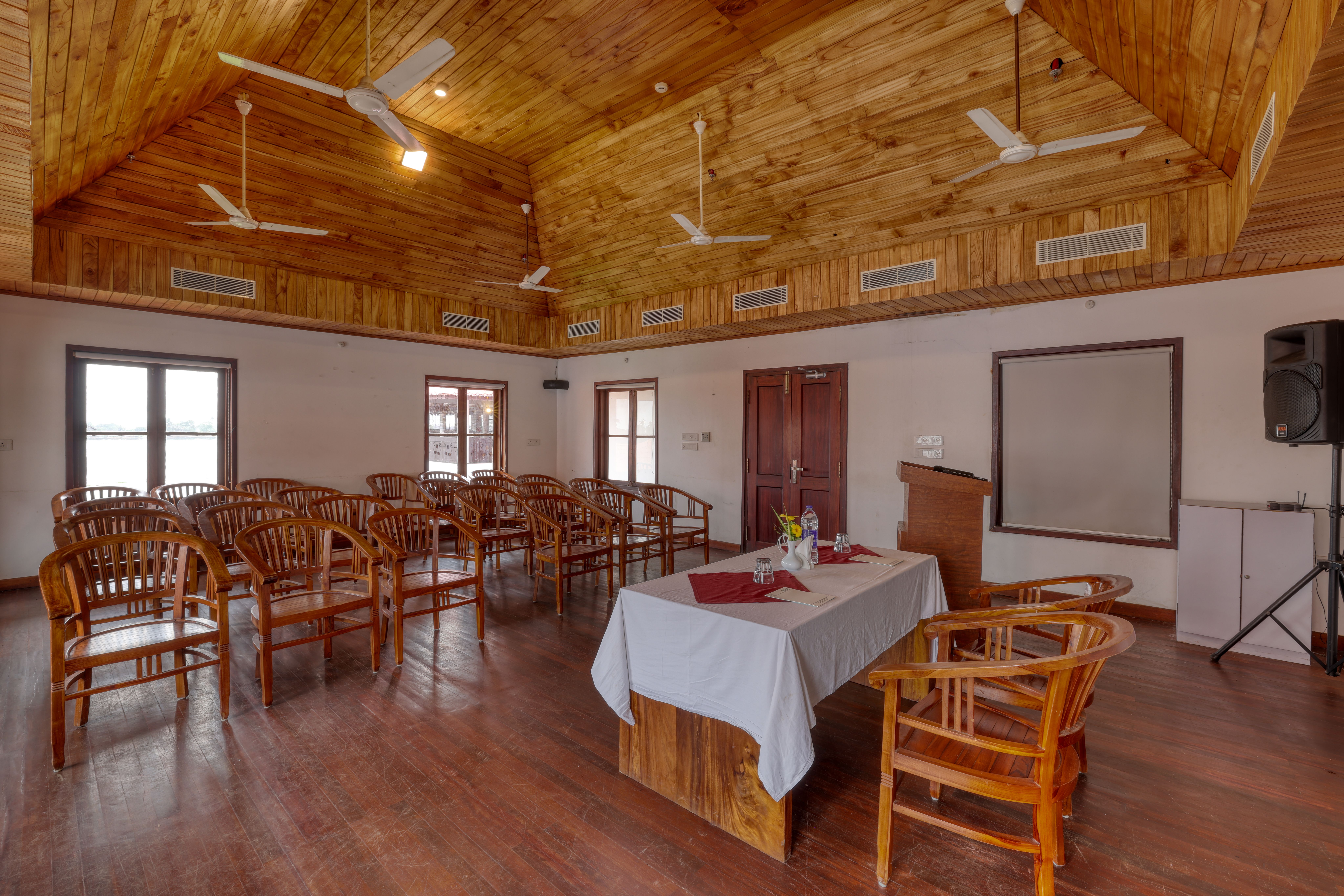 Paloma Back Water Resort | 1 Serene Suite by the Backwaters with Private Pool, Restaurant & Common Pool