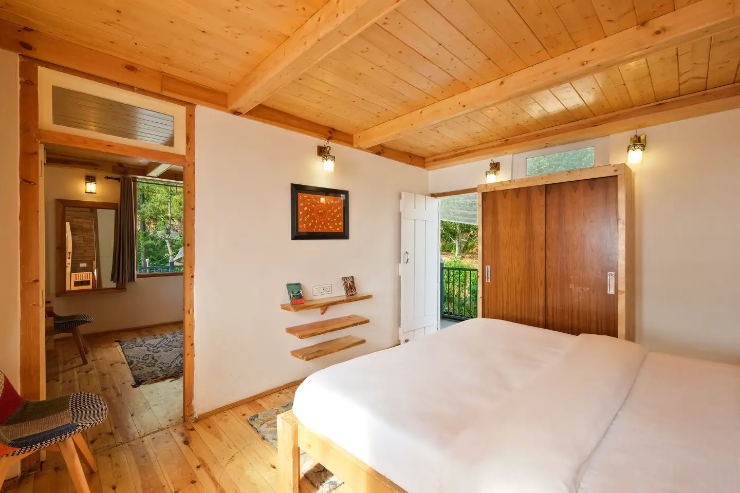 Theog 2BHK Loft with Patio