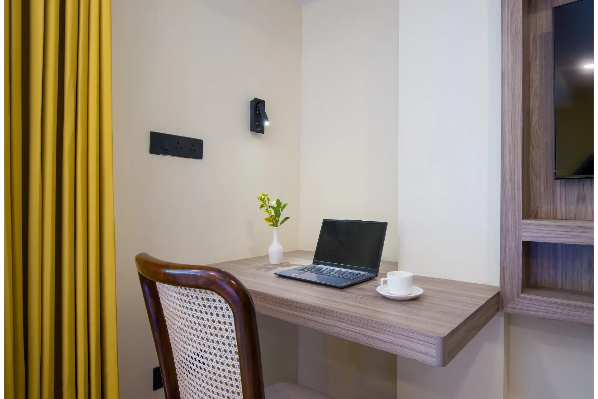 Baljees Melville Utopia Apartments | 1-BHK | Kitchen | Lift - Image 3