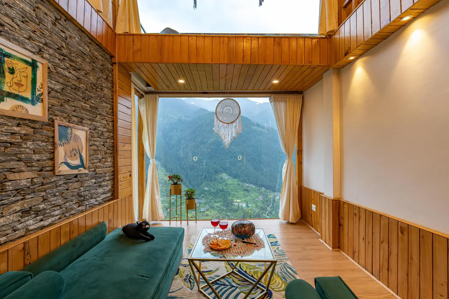 Shangrila Rénao - A Luxury Cabin