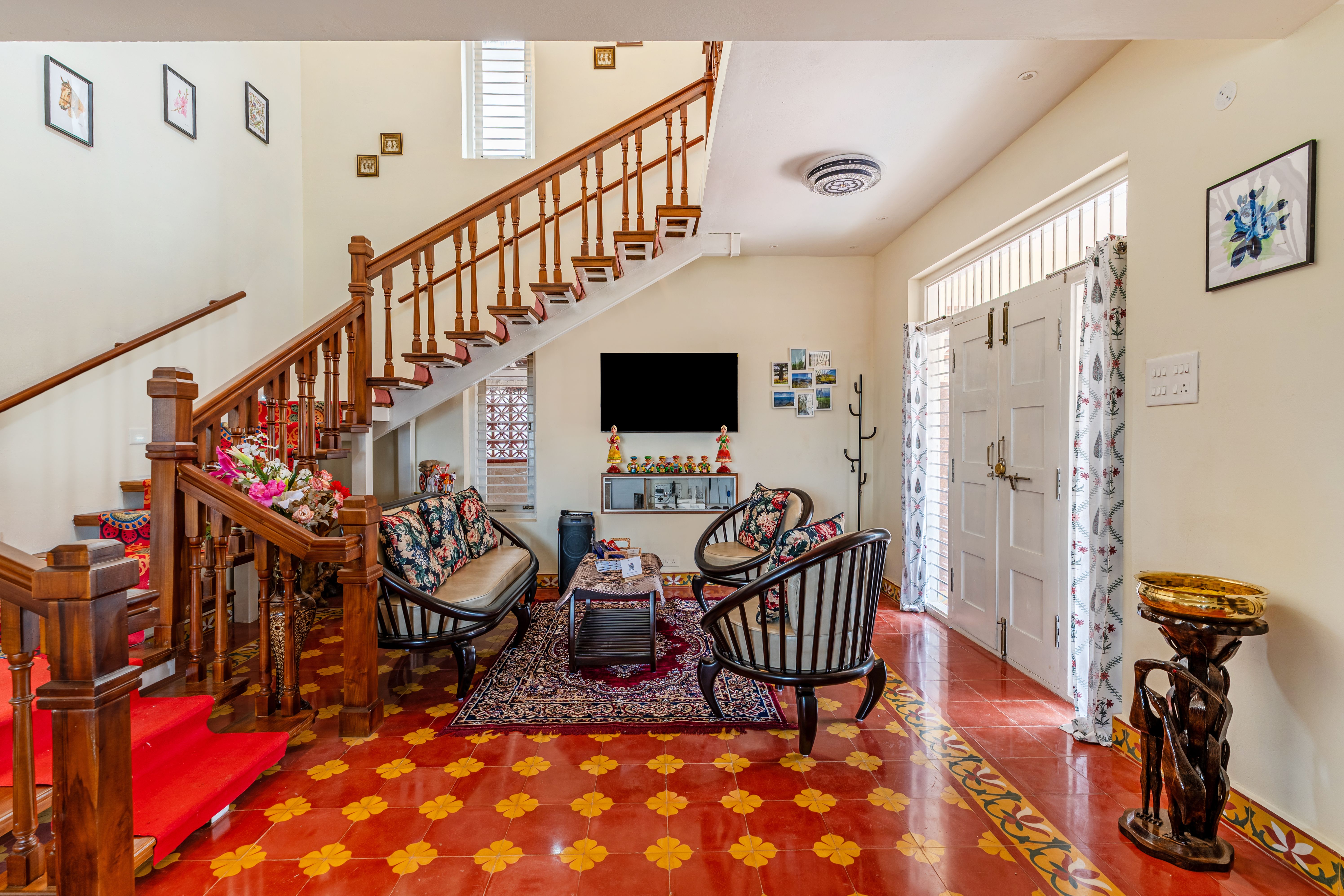 Mihirika’s Nirvana | 5-BHK With Garden, Gazebo, Bonfire Pit & Scenic Views; Near Karnataka Garden