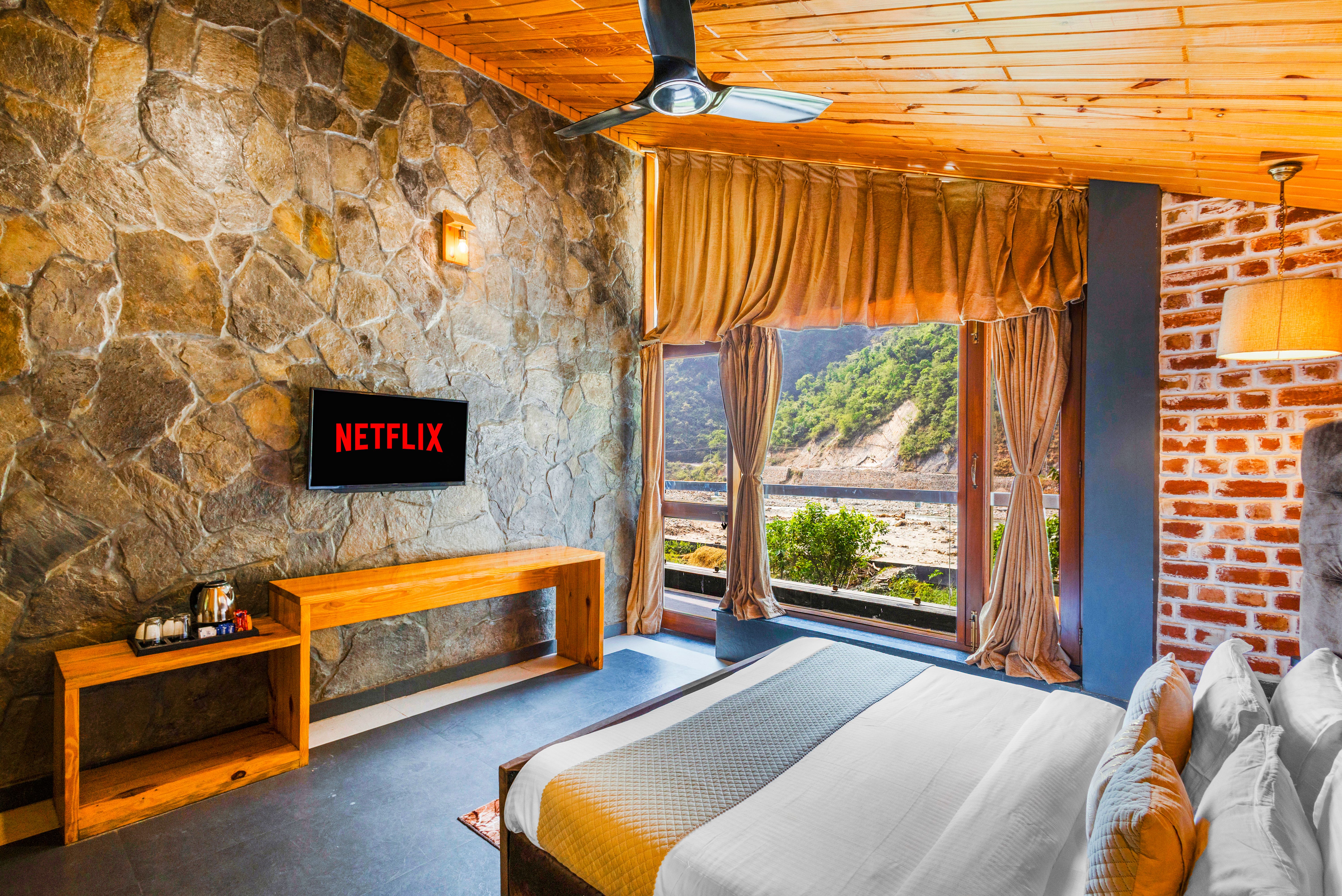 Granny’s Den | 3-BHK Pet-friendly With Living Room, Shared Pool, Restaurant & Gazebo by the River