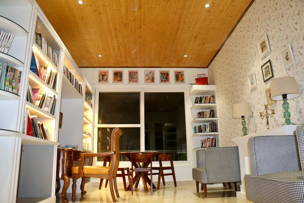 The English Country House | Victorian Suite 2