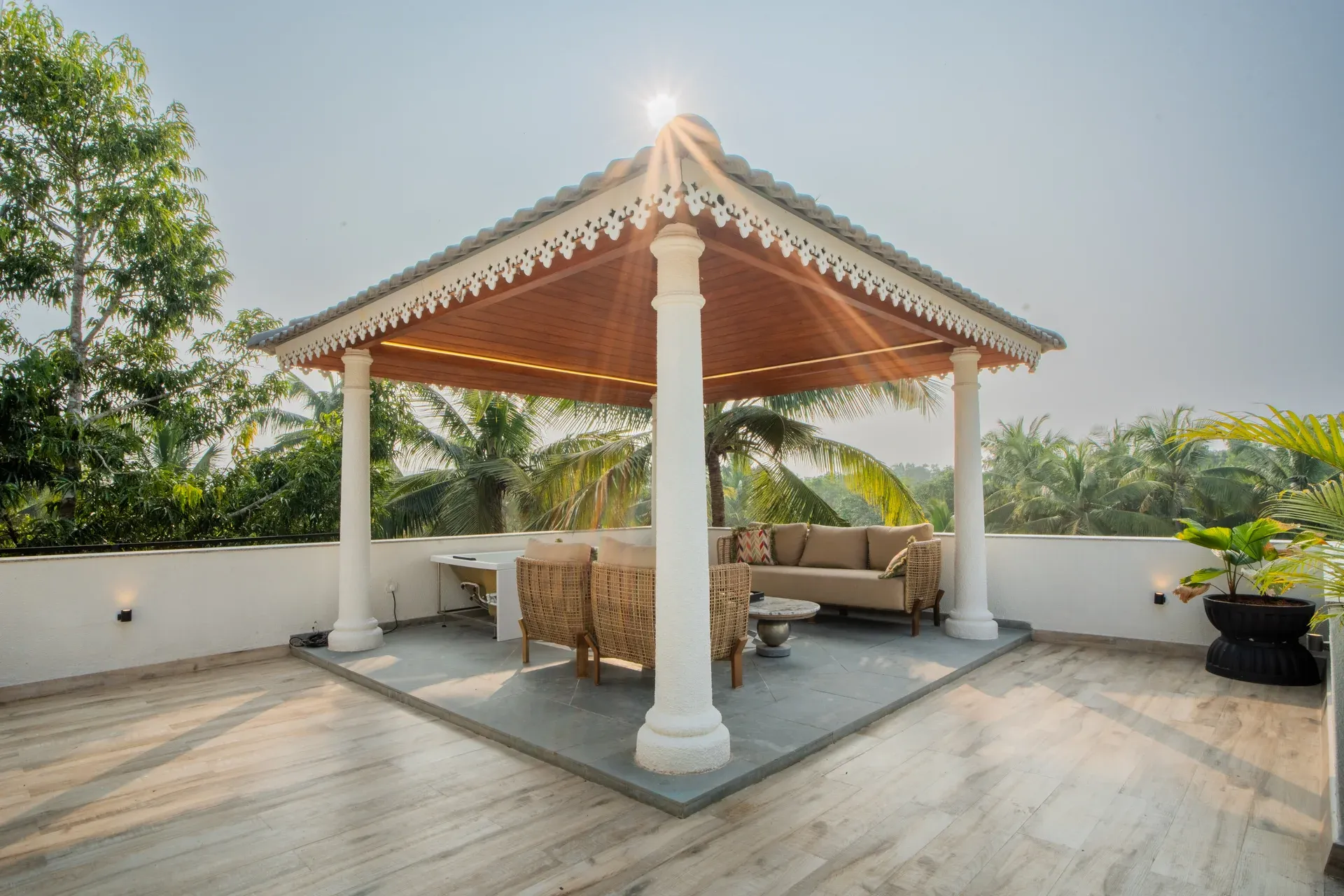 YashGeet Villa | 4-BHK | Pvt Pool | Terrace | Garden | Jacuzzi