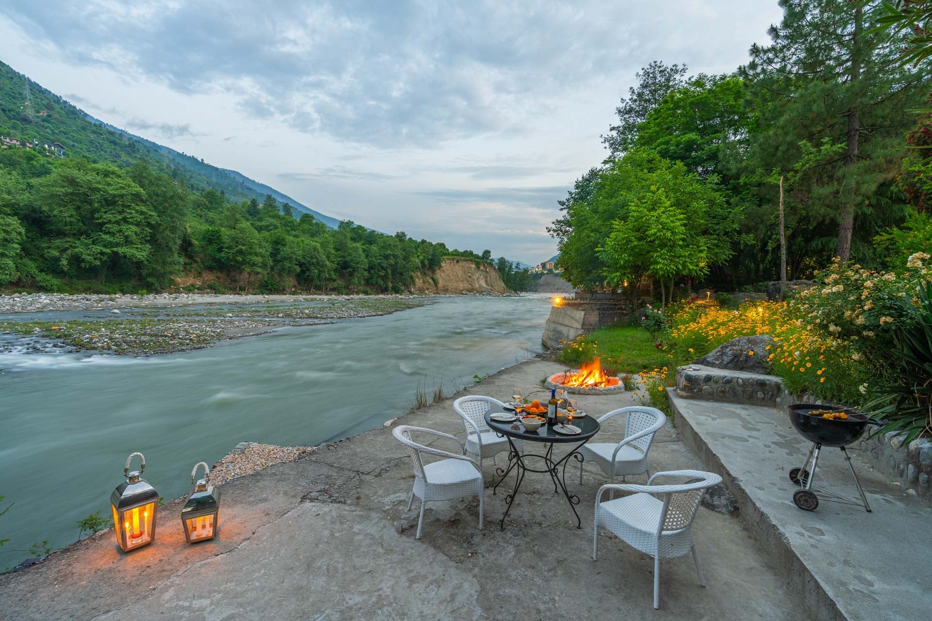 Moets Waterfront Estate - Raison