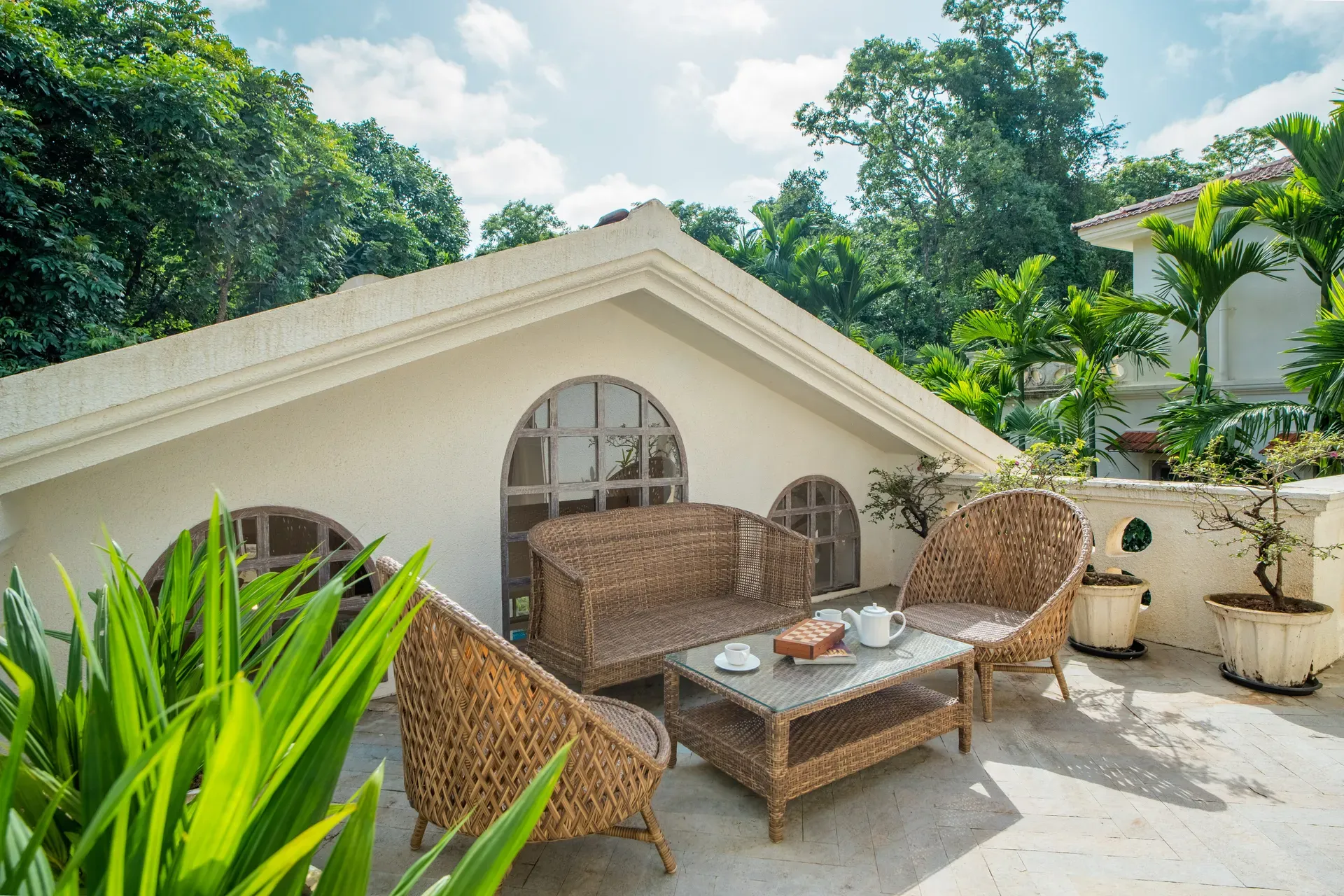 Monforte Ayada | 3-BHK | Pvt. Padaool & Garden