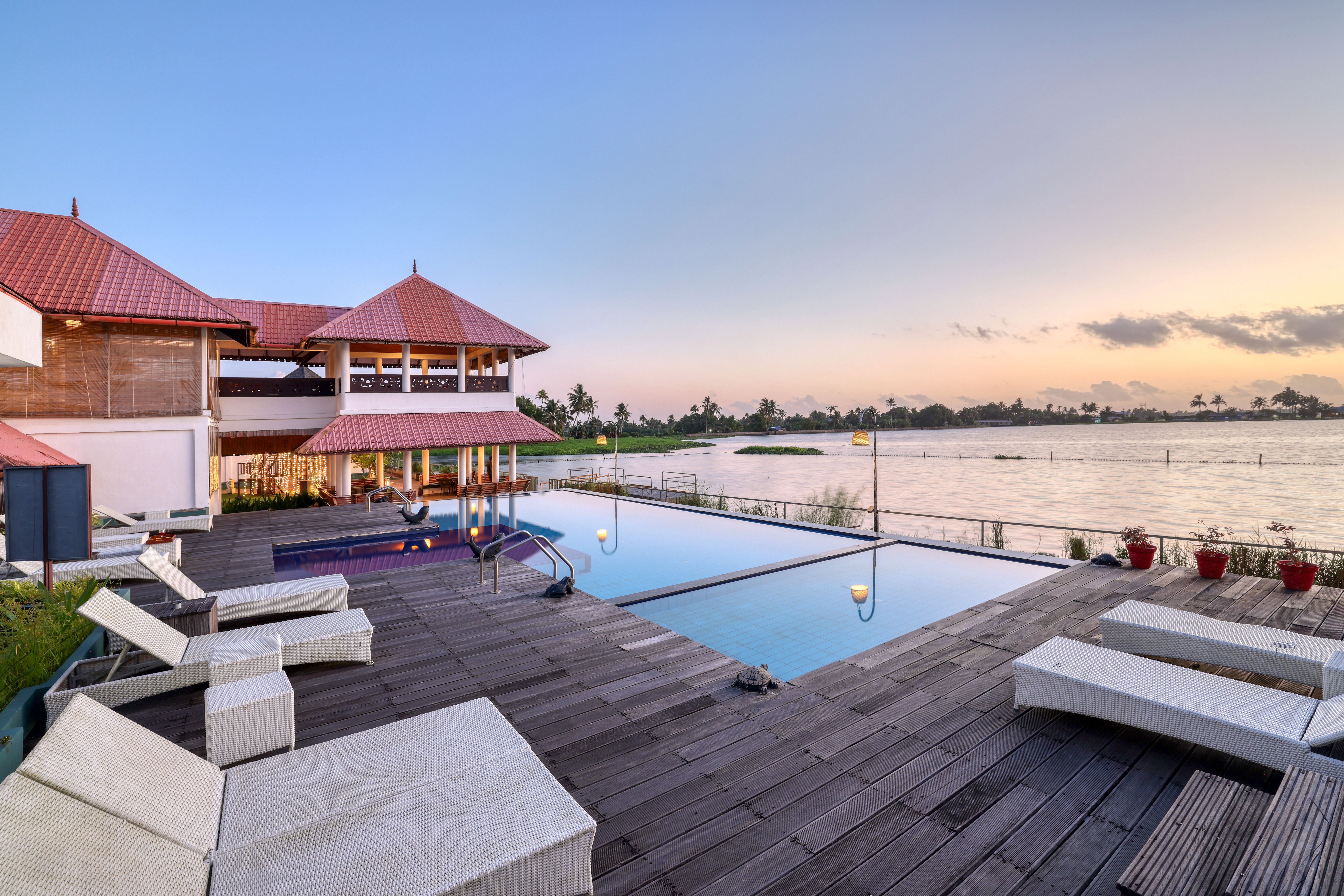 Paloma Back Water Resort | Tranquil Suite by the Backwaters with Shared Pool, Banquet, Spa & Restaurant
