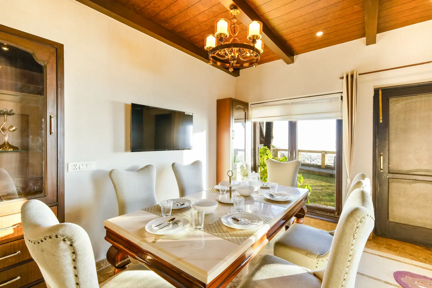 SI Cottage