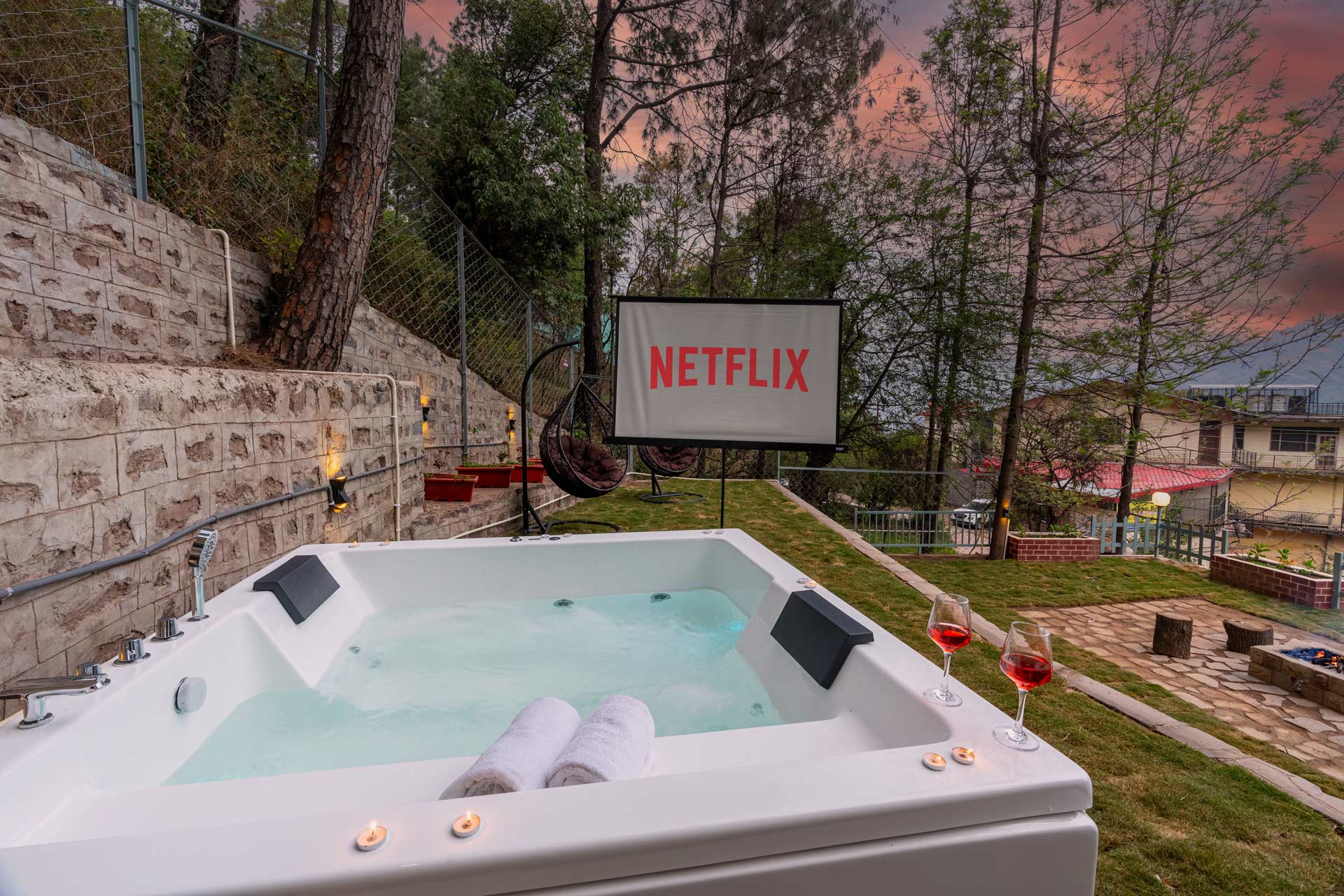 Pinecrest Manor - Image 3