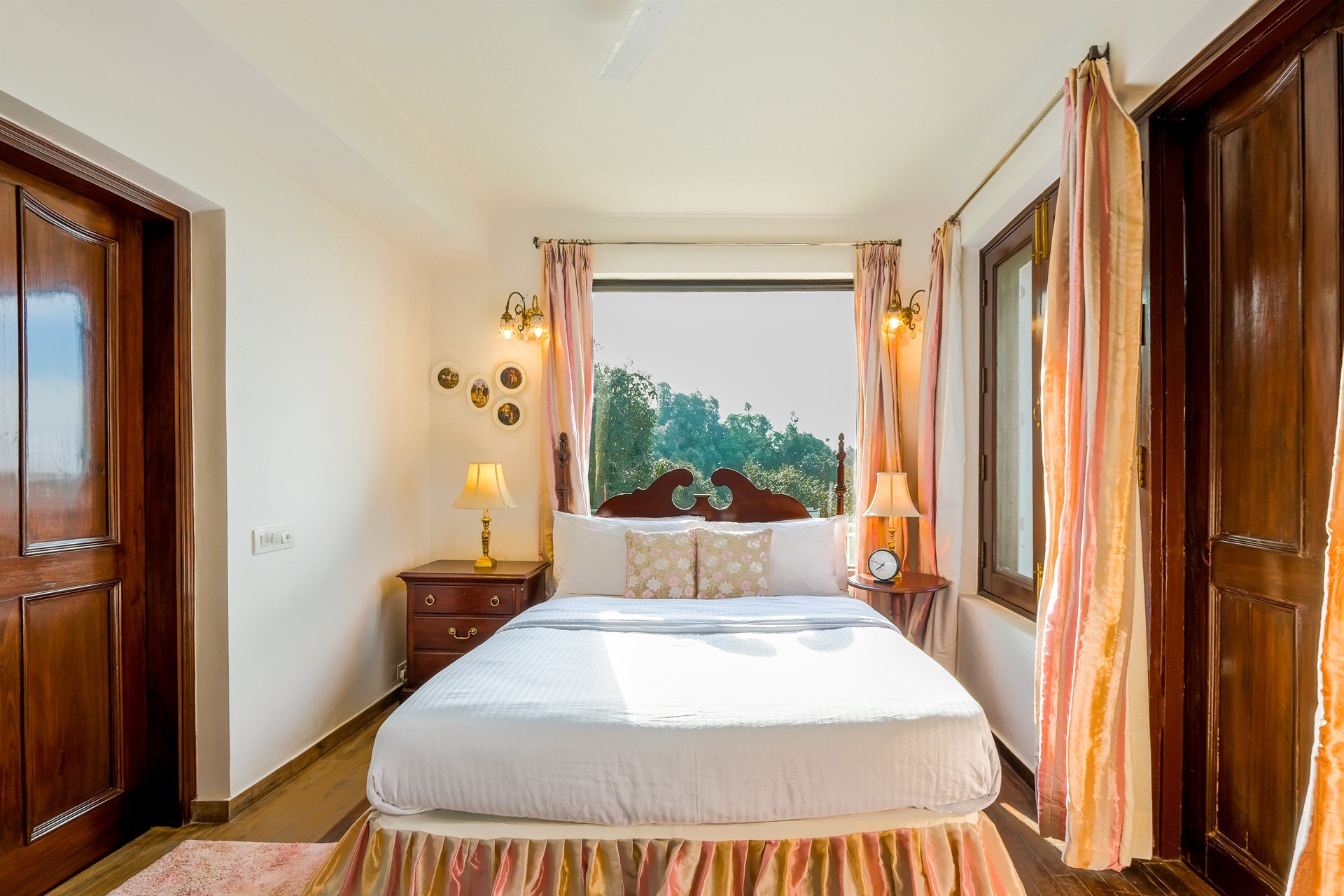 2 Rooms @ JHS Estate