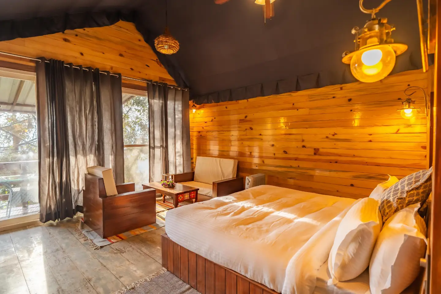 The Treepie - Private Chalet