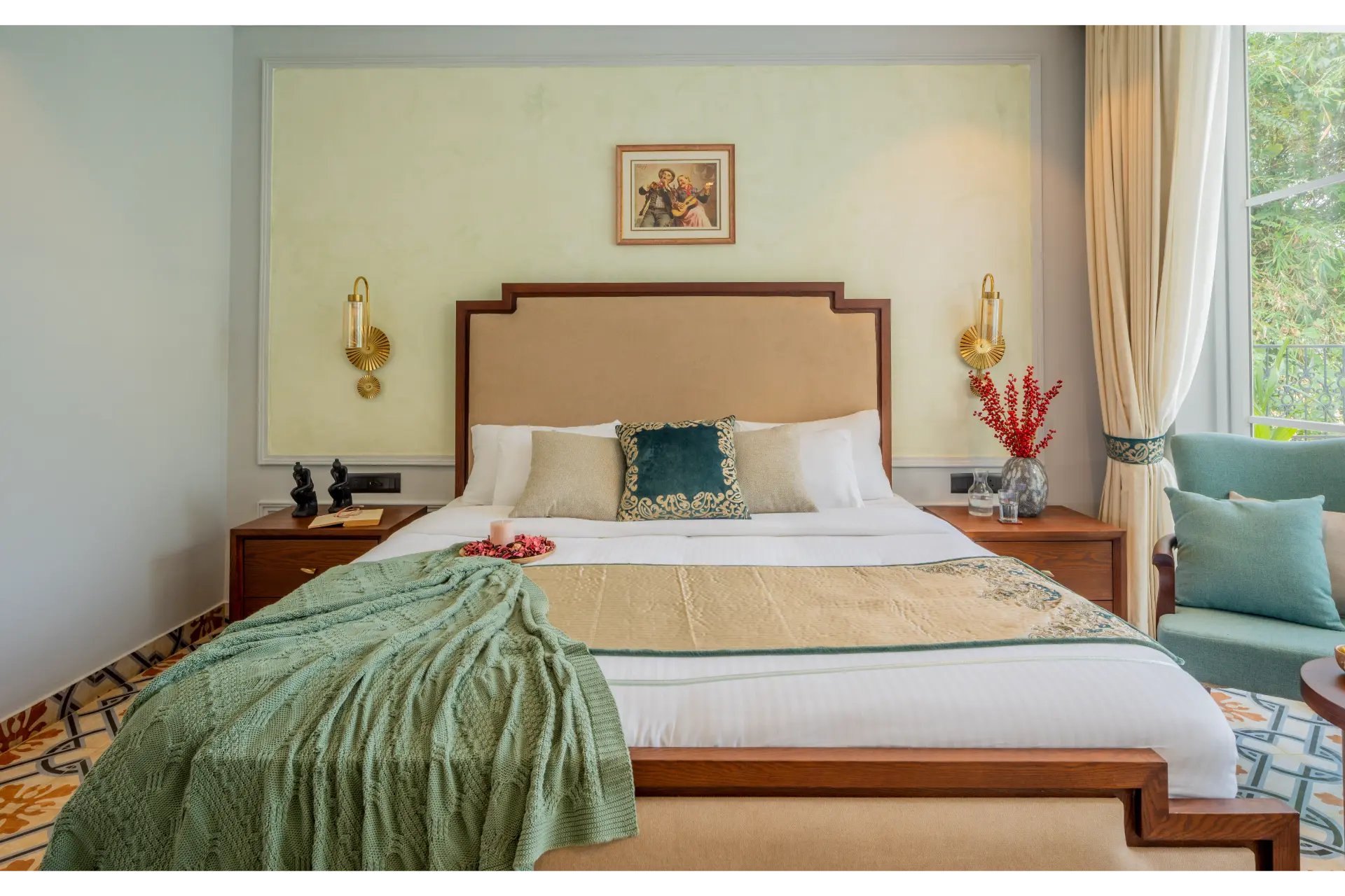 Suntuarios Casa Iris | 4-BHK | Pvt Pool | Jacuzzi | Gazebo