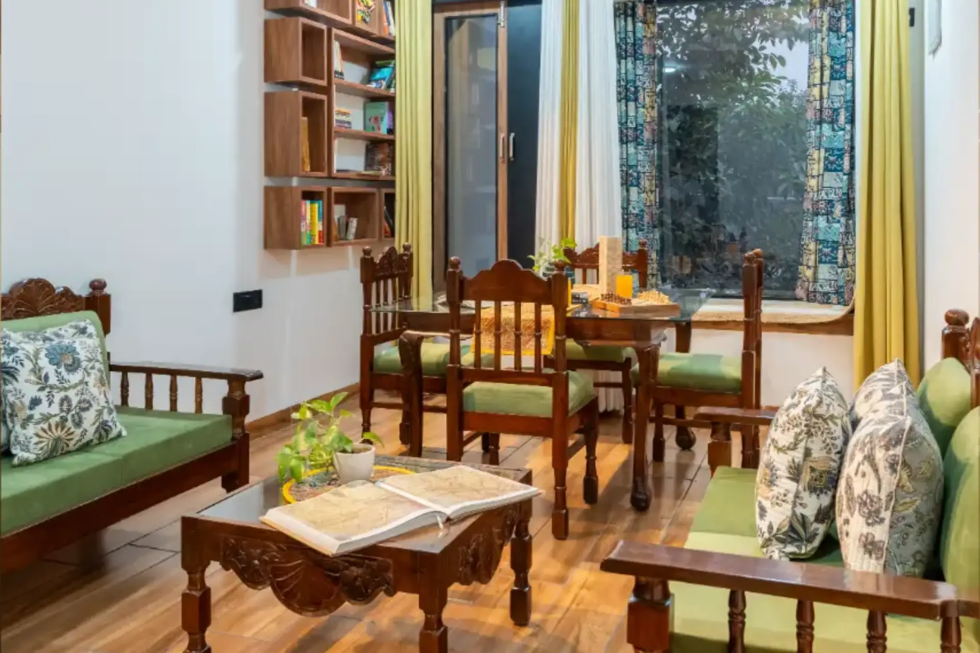 Ramalaya | 1-Room | Library | Balcony - Image 5