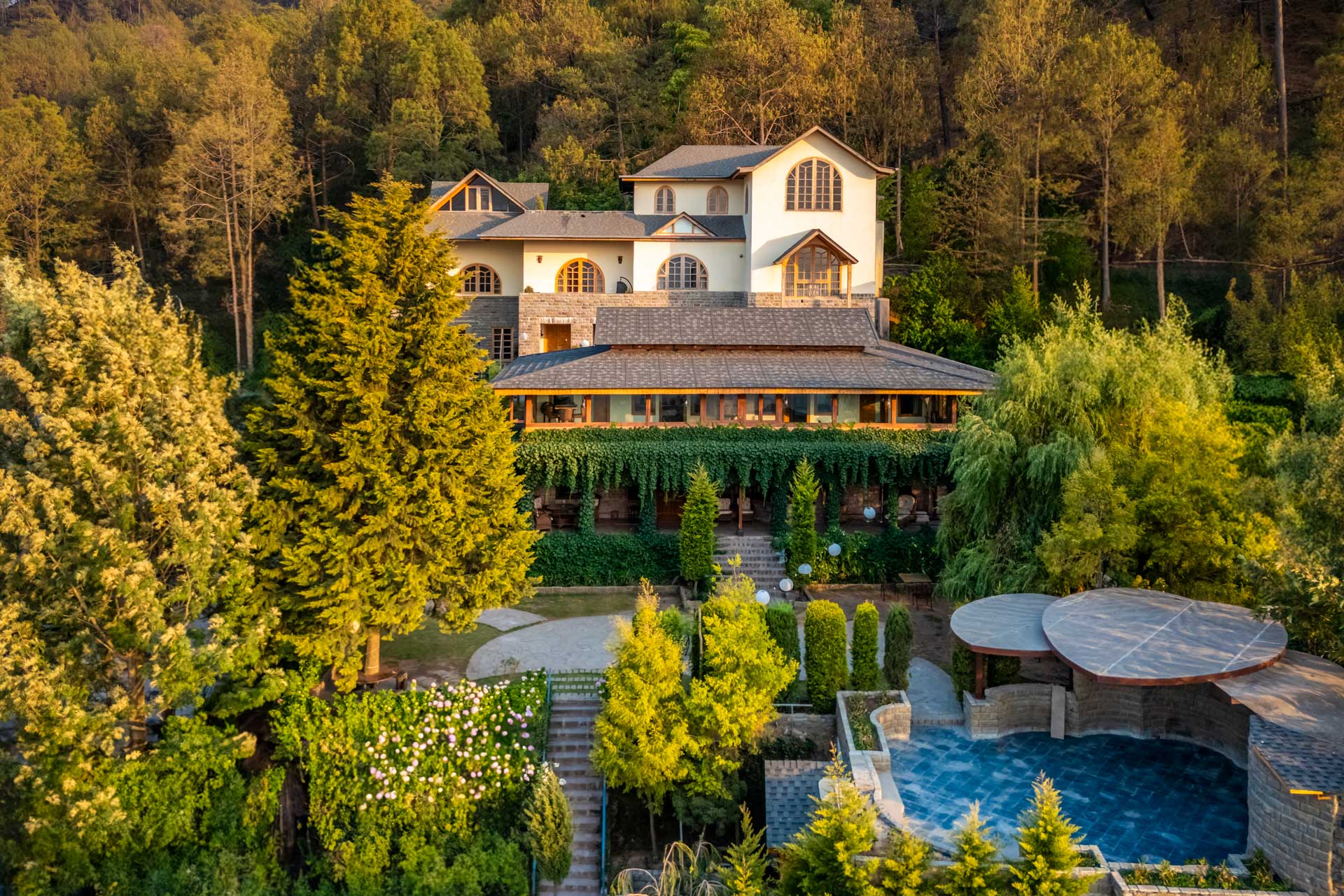 Valle @ Sylvana Villas - Image 2