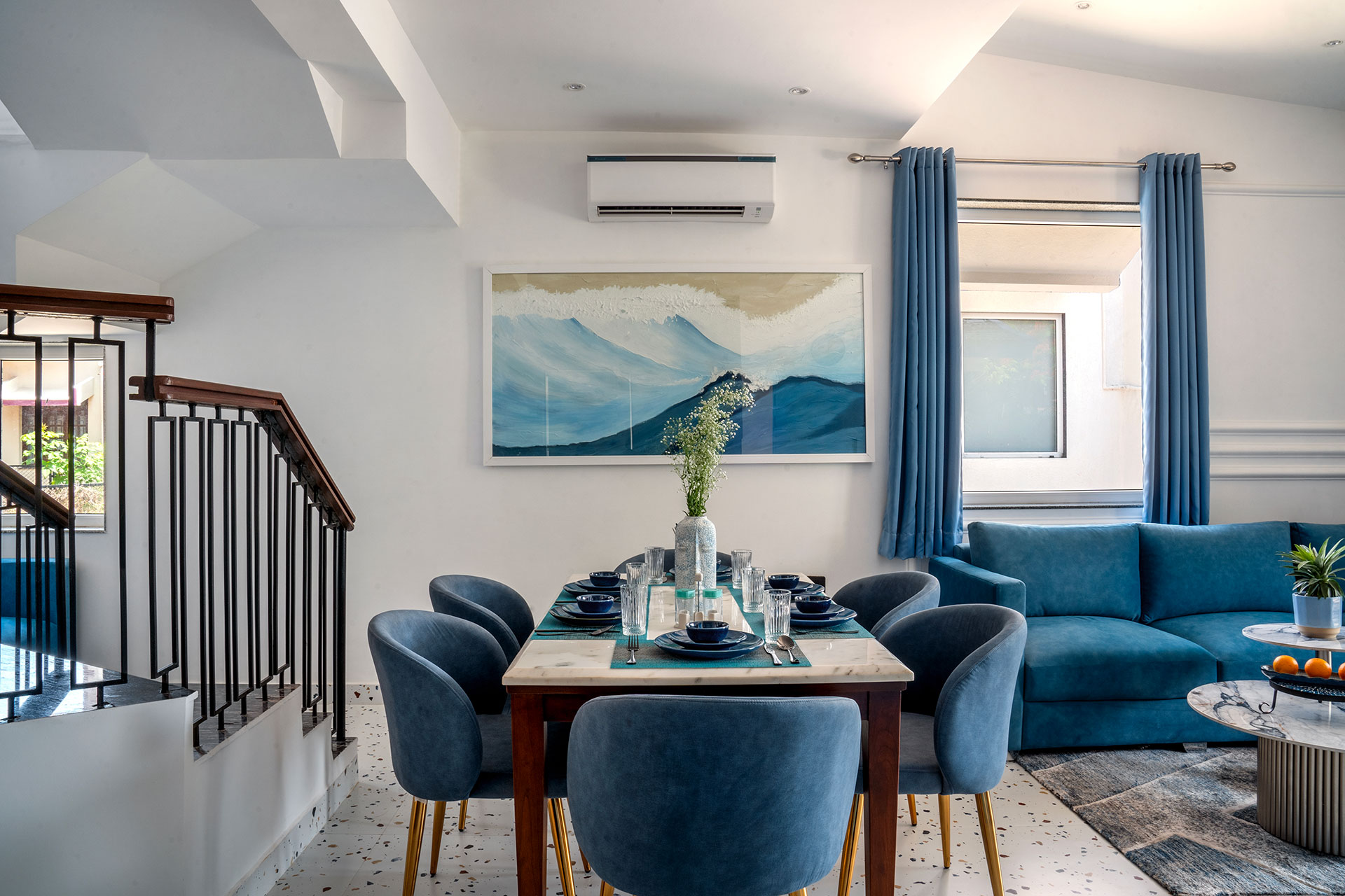 Tarika’s Santorini Hideaway