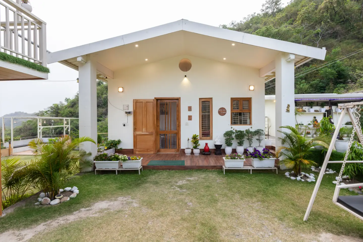 Mystic Homes ~ Suite Wood