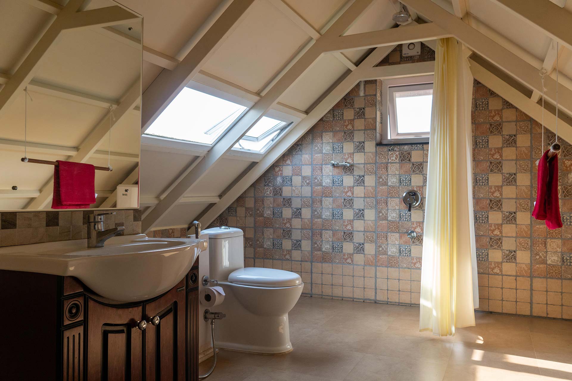 Yellow Tulip Villa - Coonoor