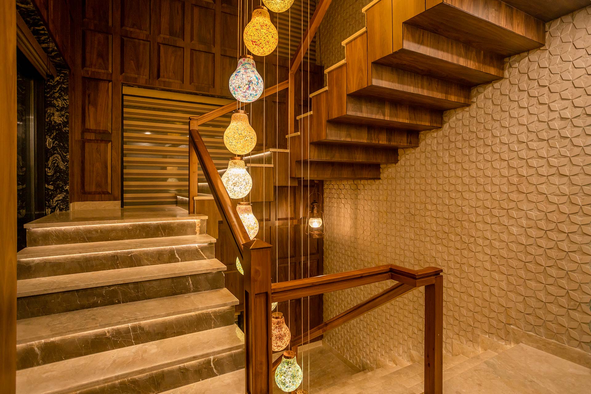 Frozen Fall - Tangmarg w/ Breakfast Included