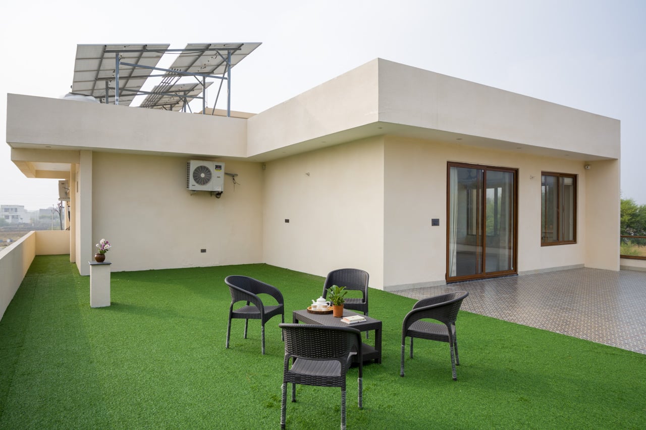 Lush Haven - Image 4