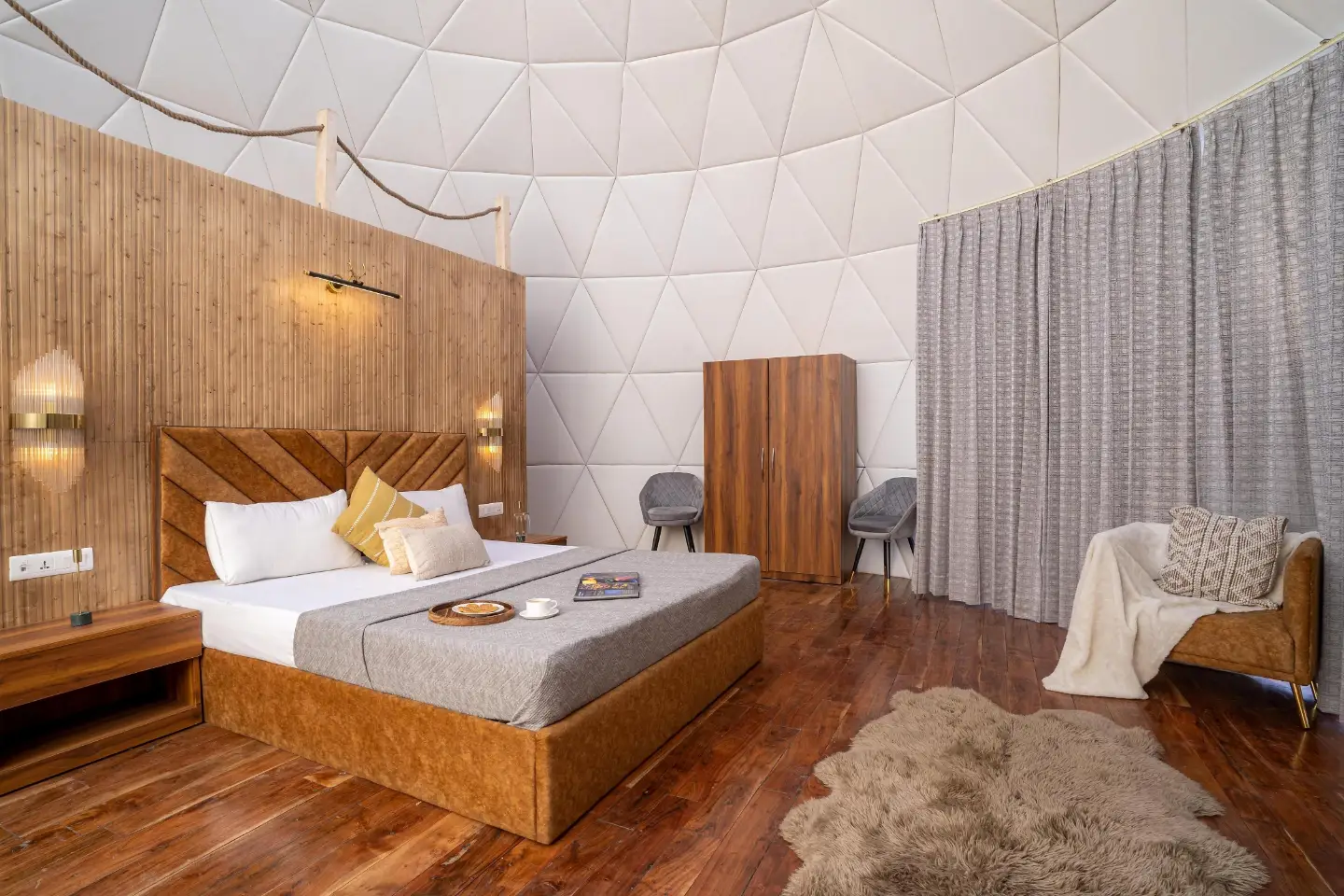 Luxurious Dome In Hampta Pass| Jacuzzi | Manali